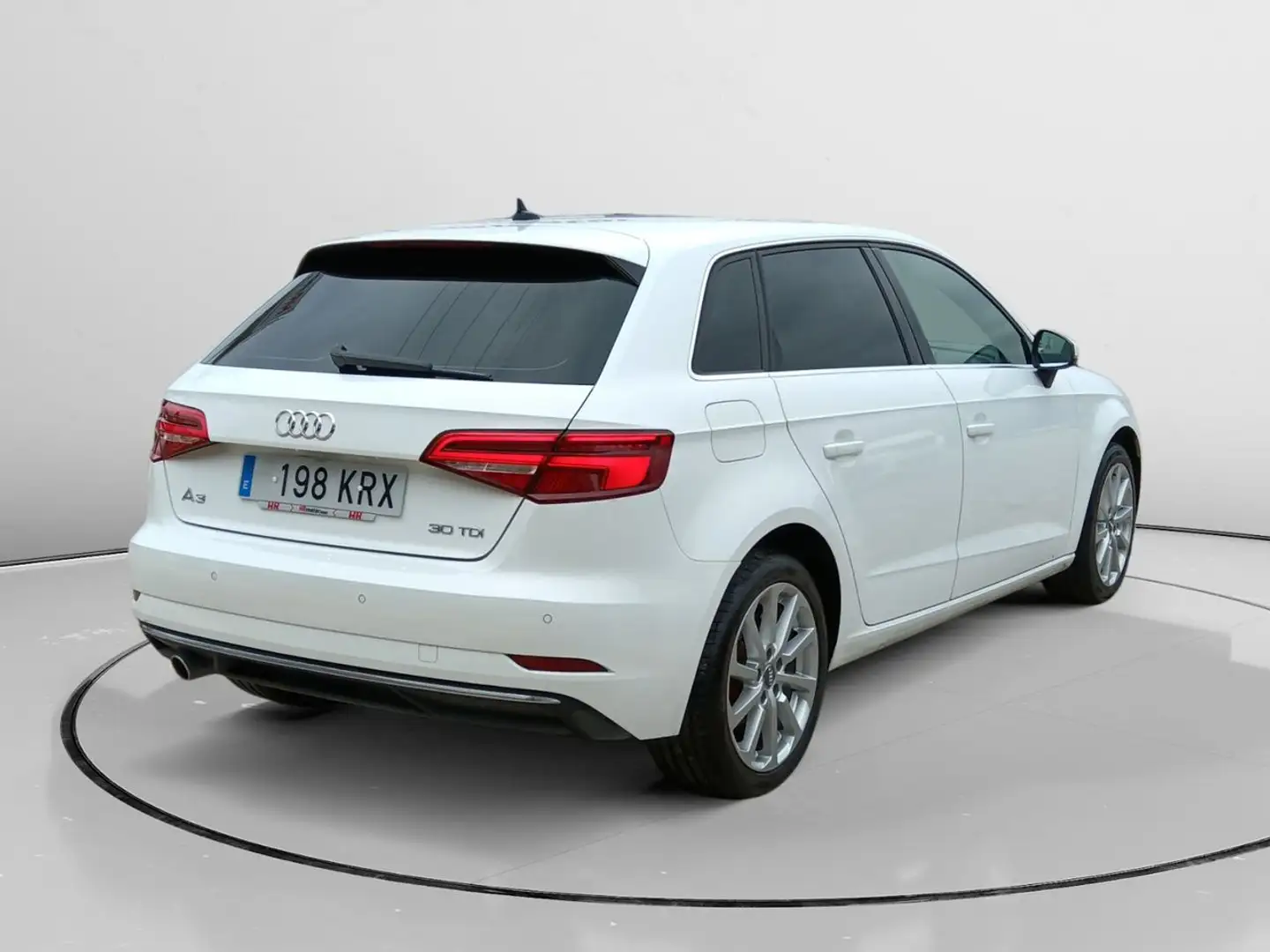 Audi A3 30 TDI design Blanco - 2