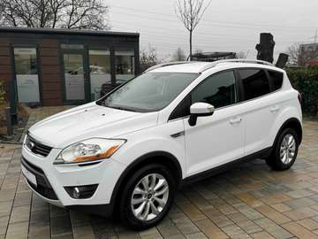Kuga Titanium 2.0 TDCI *Xenon*PDC*AHK*SHZ*Euro5*