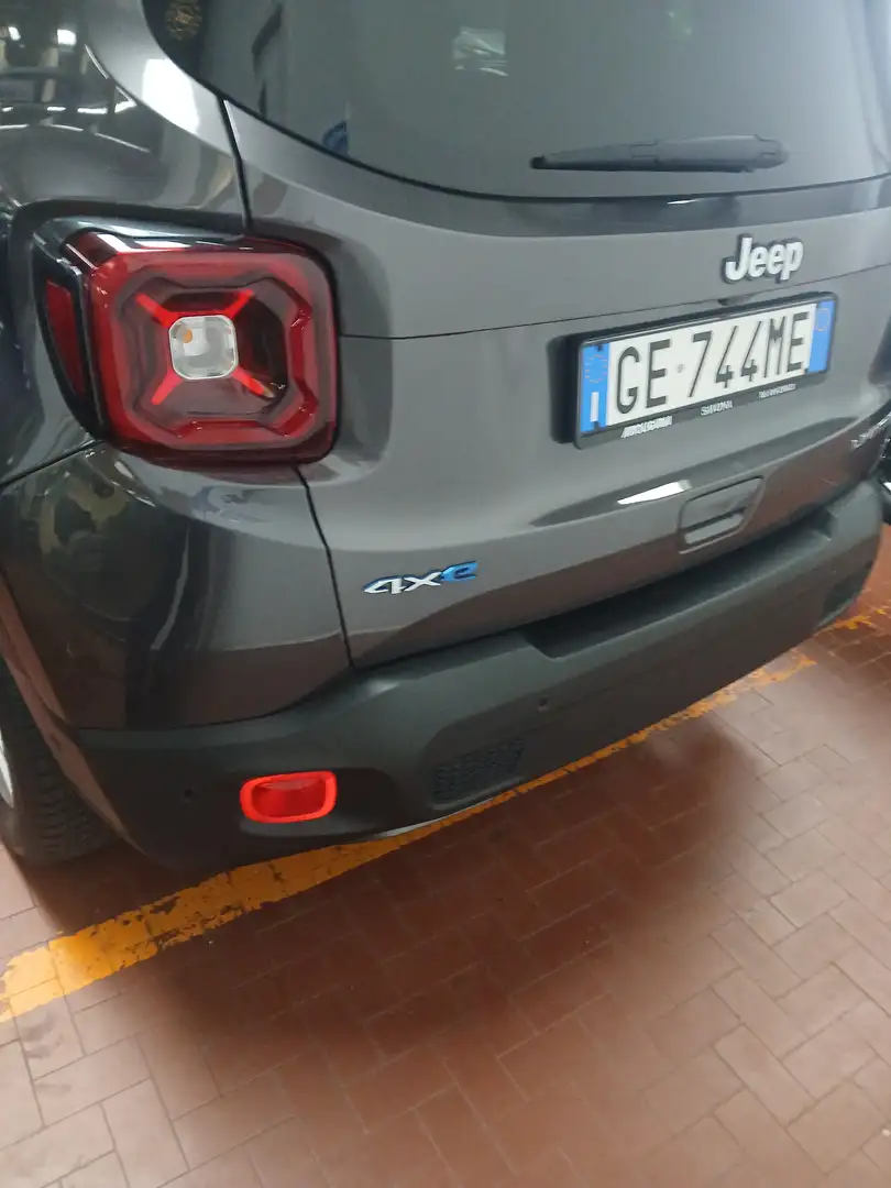 Jeep Renegade Renegade 2019 1.3 t4 phev 4xe at6 Grijs - 2