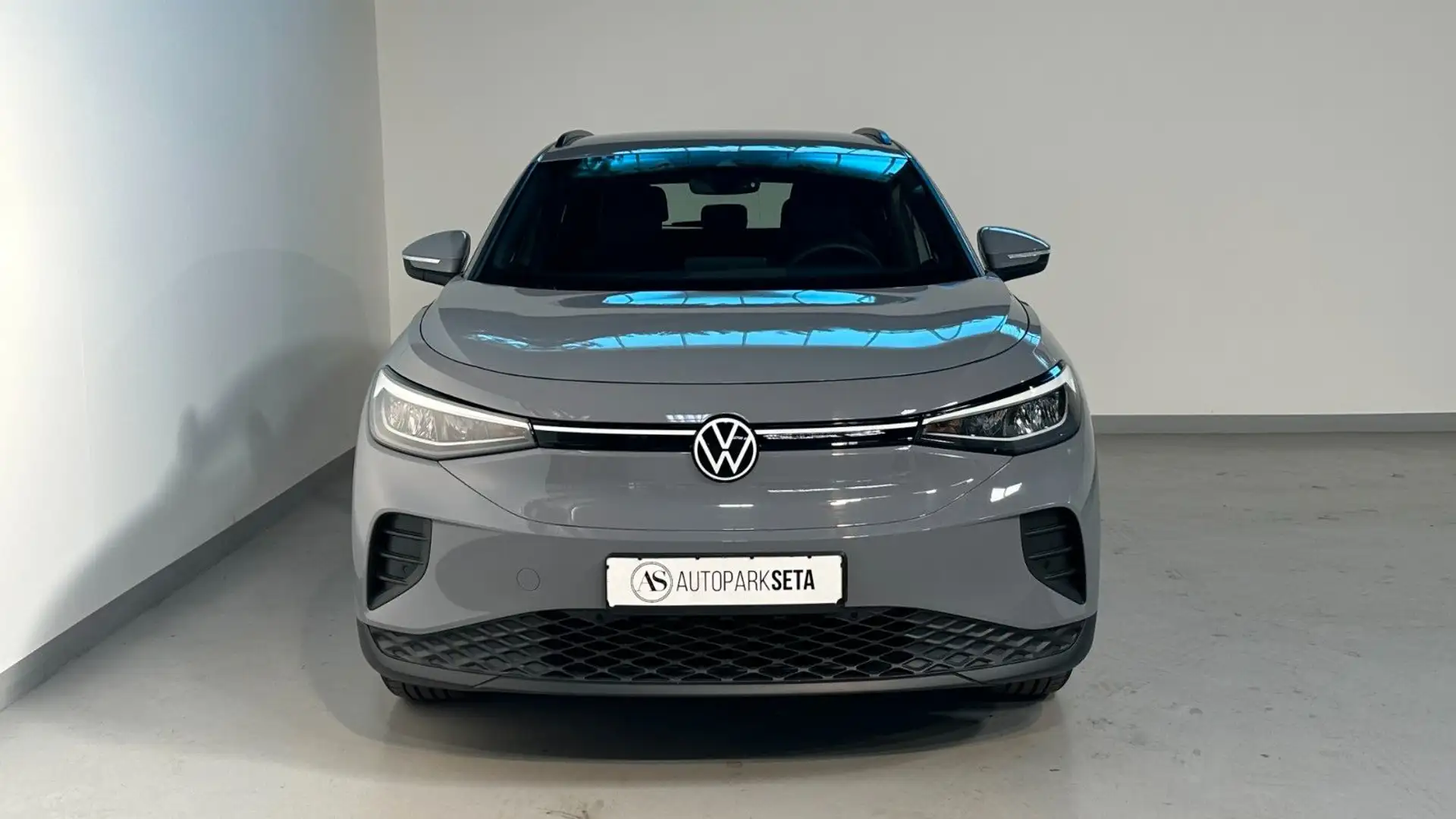 Volkswagen ID.4 Pure 109 kW 55kWh NAVI*LANE*PDC Gris - 2