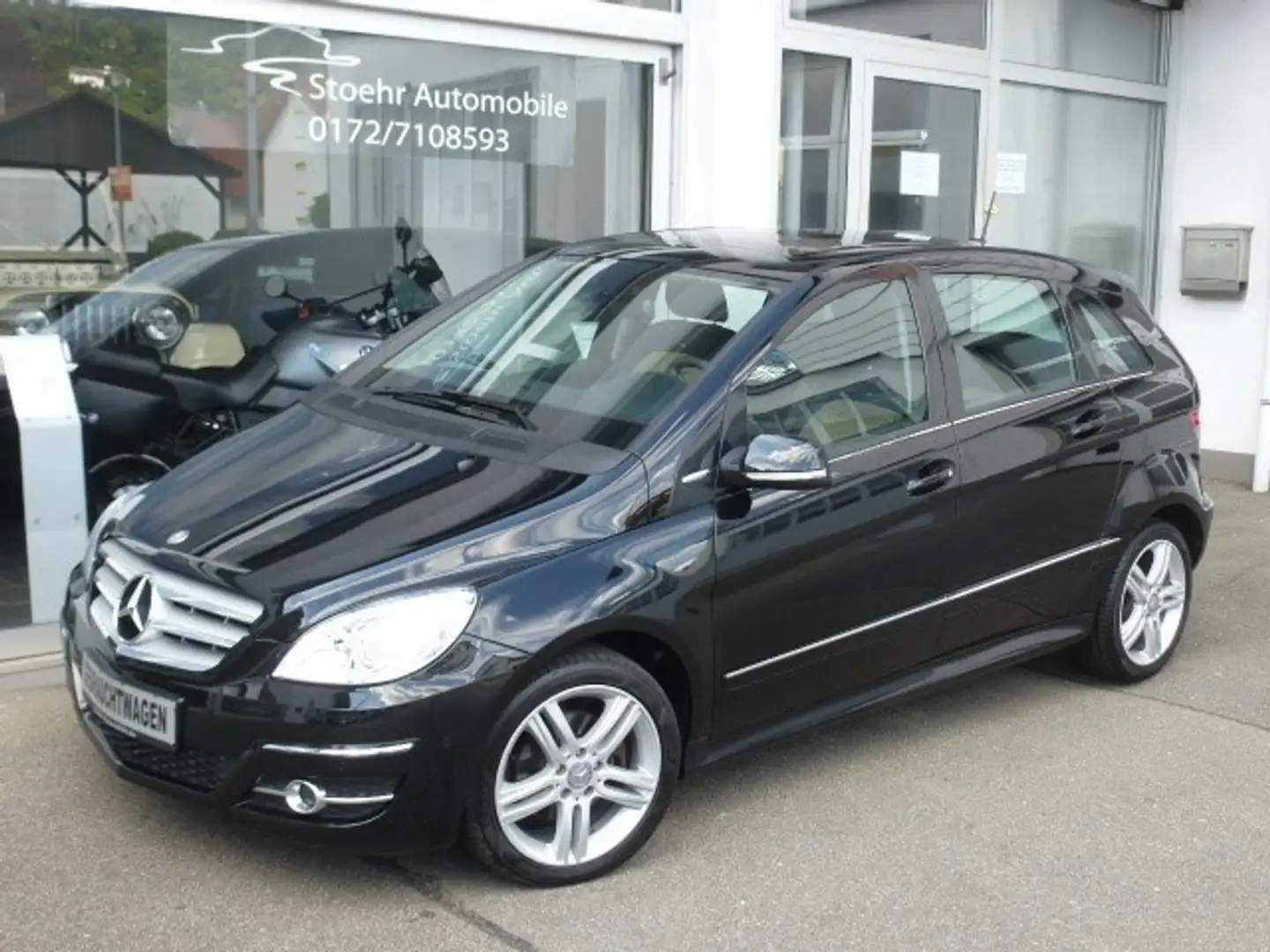 Mercedes-Benz B 200 GRAND EDITION AUTOM XENON PDC Schwarz - 1