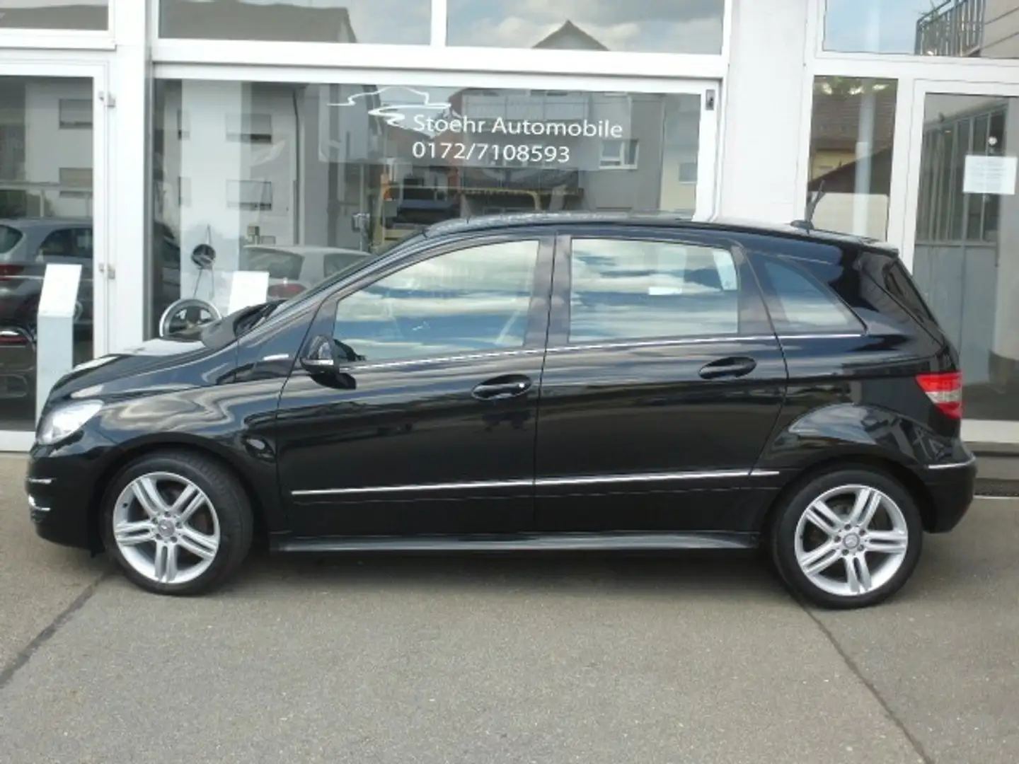 Mercedes-Benz B 200 GRAND EDITION AUTOM XENON PDC Schwarz - 2
