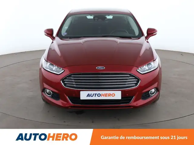 Ford Mondeo view 9