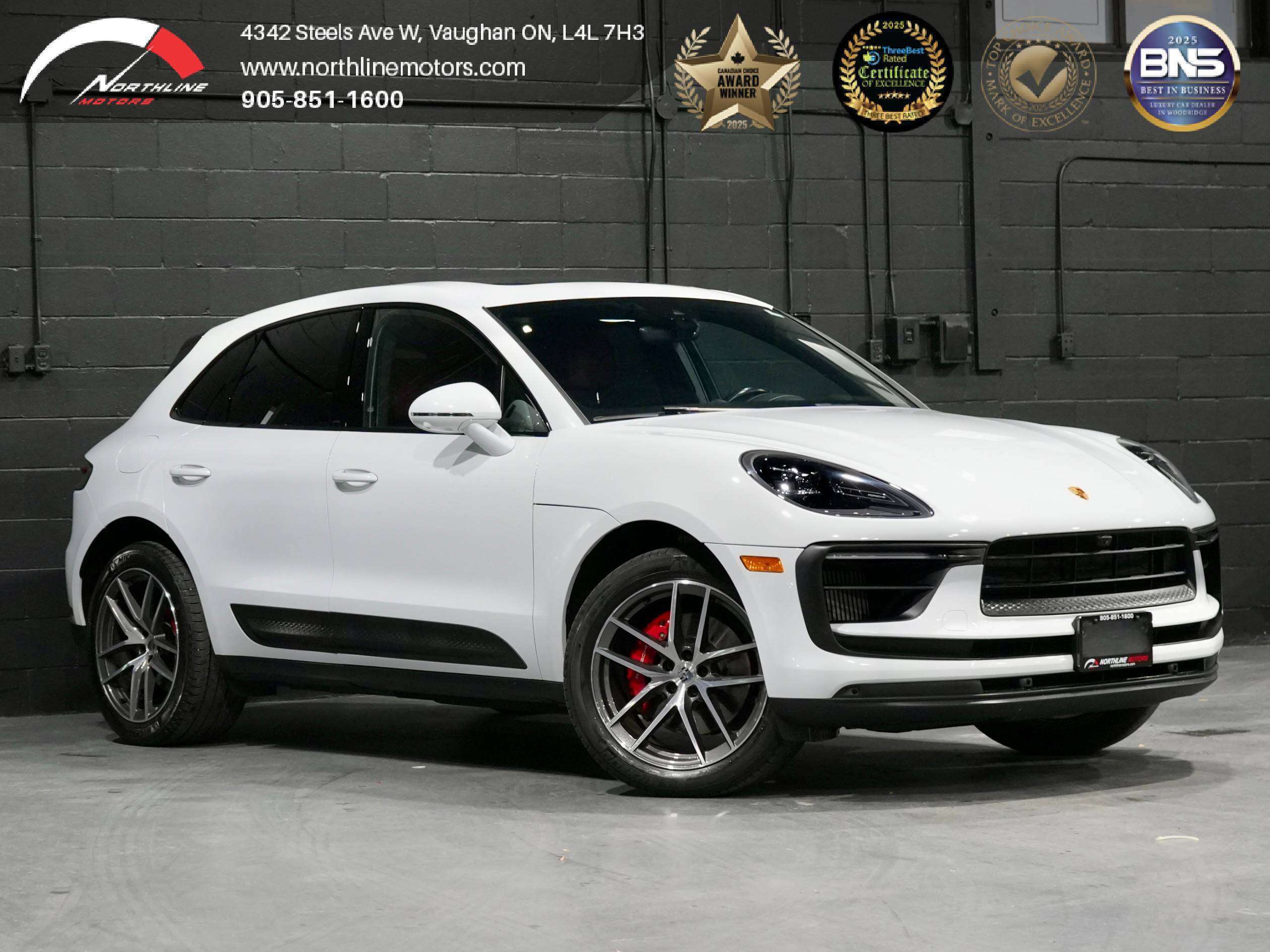  2023 Porsche Macan S AWD   