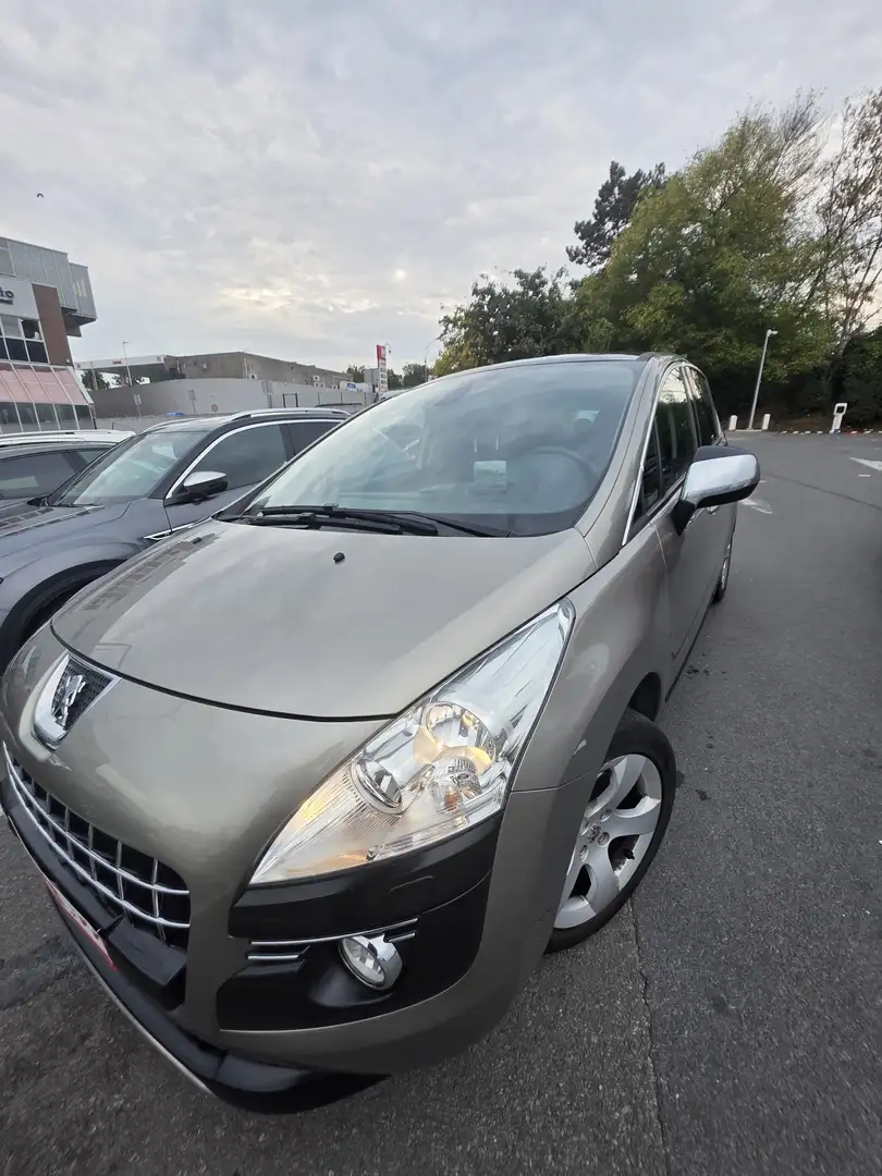 Peugeot 3008 HDi FAP 165 Automatik Business-Line - 1