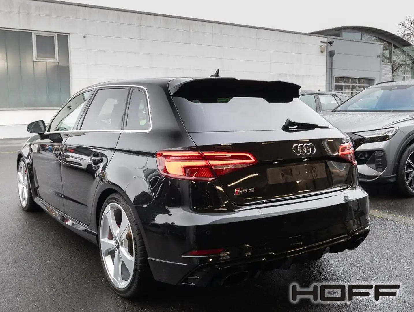 Audi RS3 Sportback 2.5 TFSI quattro Schwarz - 2