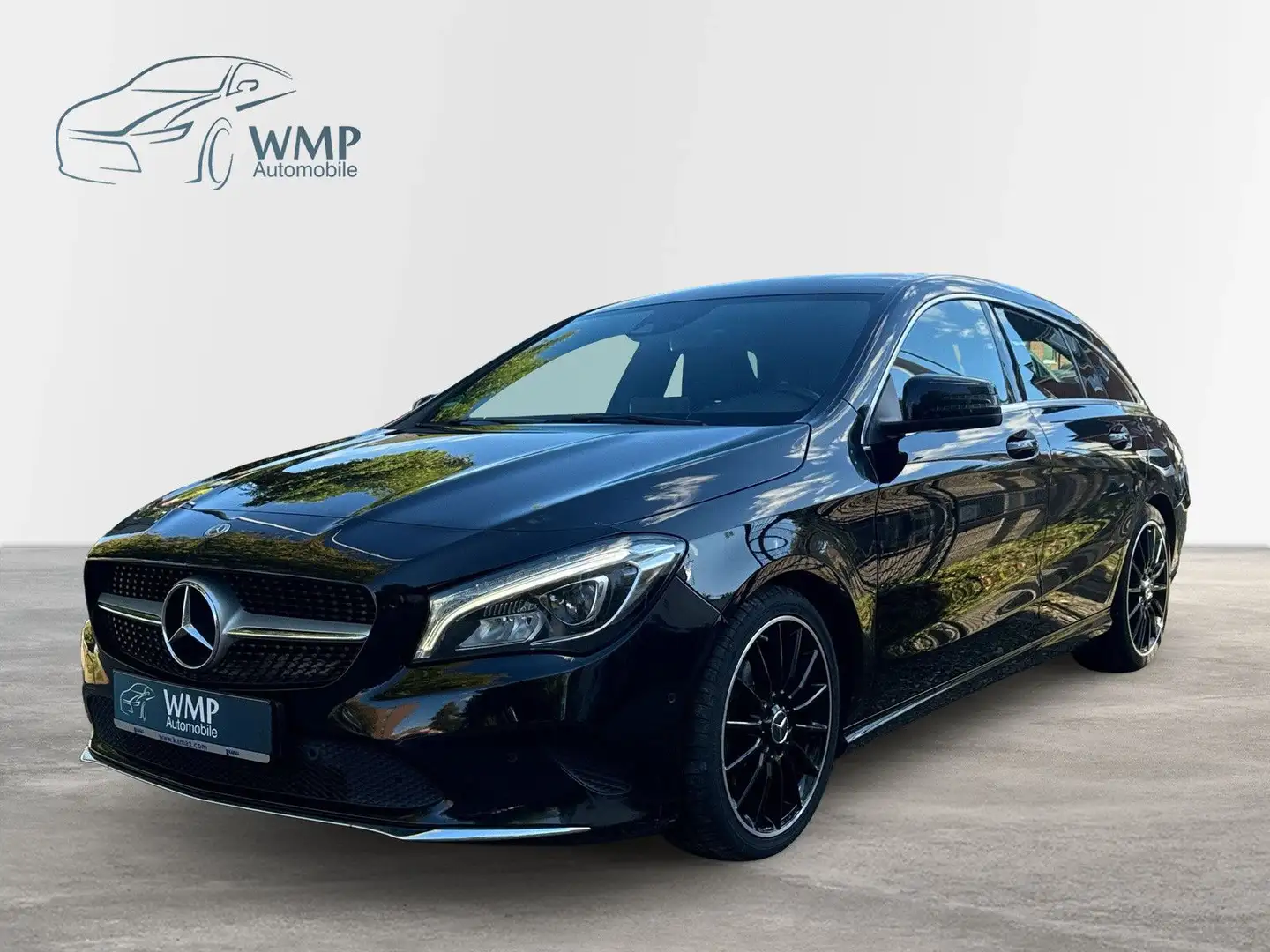 Mercedes-Benz CLA 200 /Kamera/LED/AHK Schwarz - 1