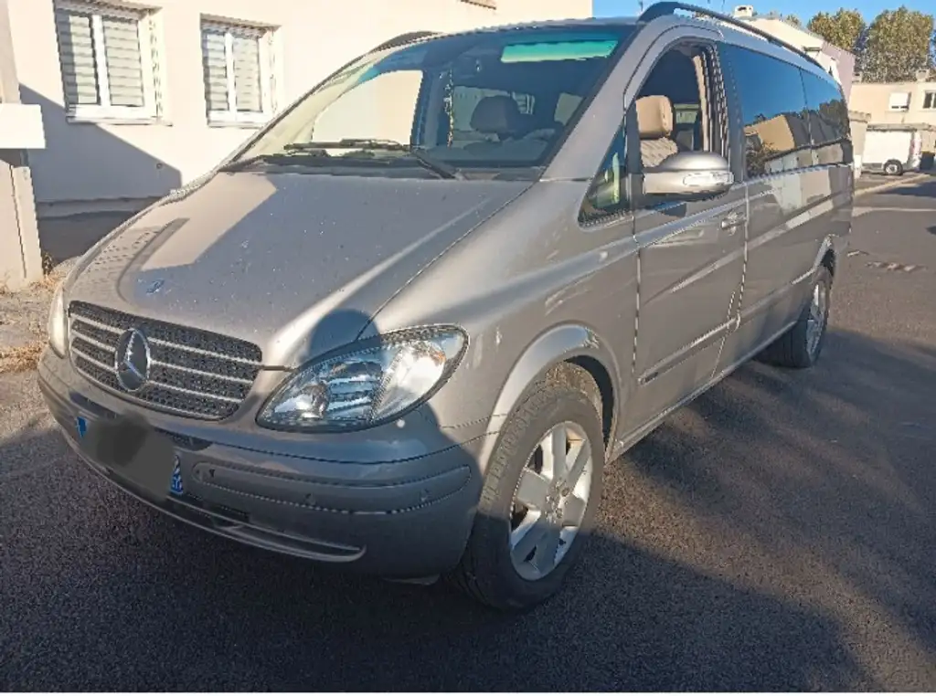 Mercedes-Benz Viano 2009 из Европы — купить под ключ