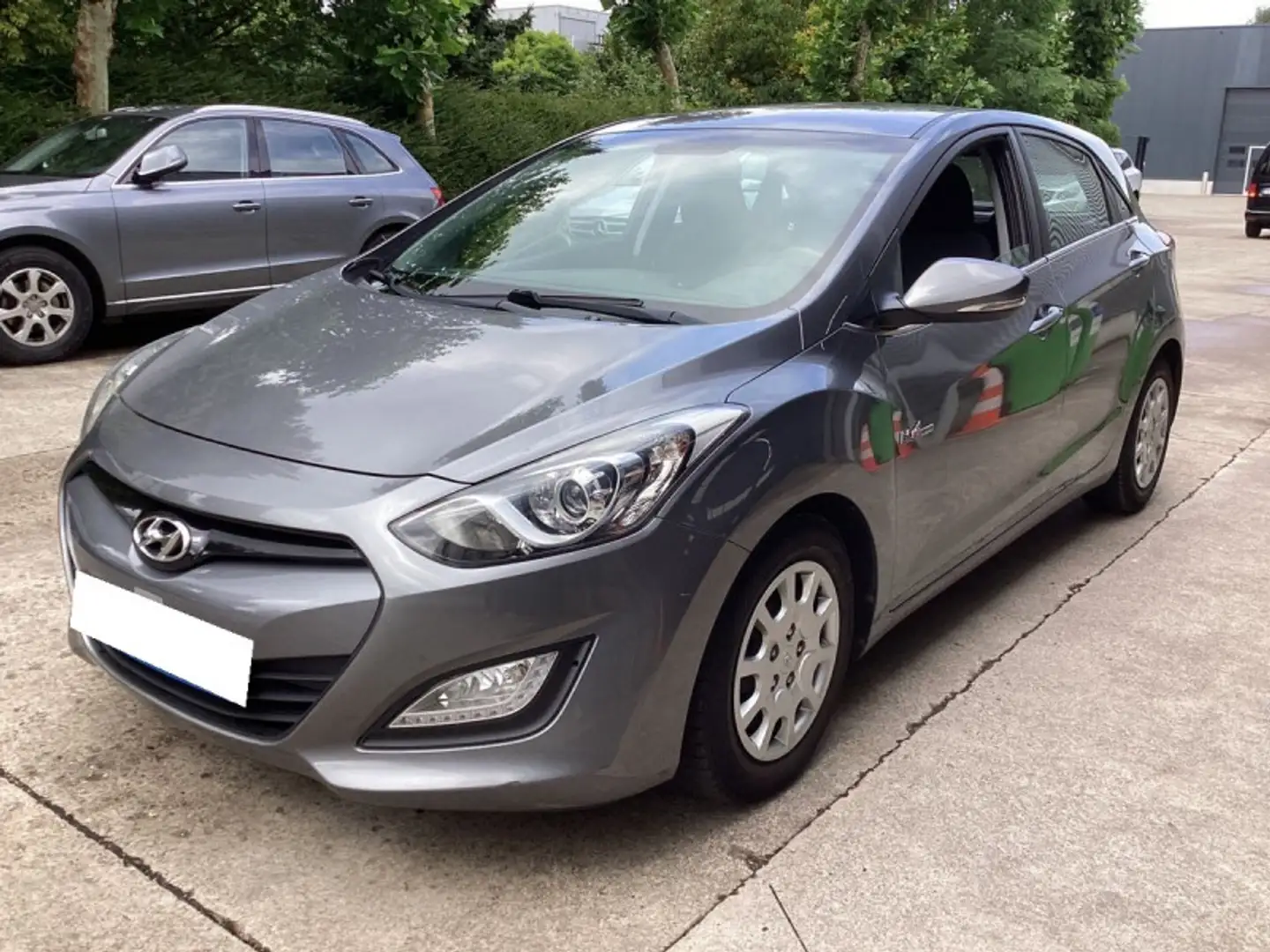 Hyundai i30 1.4 CRDI90 CLASSIC 5 Portes Gris - 1