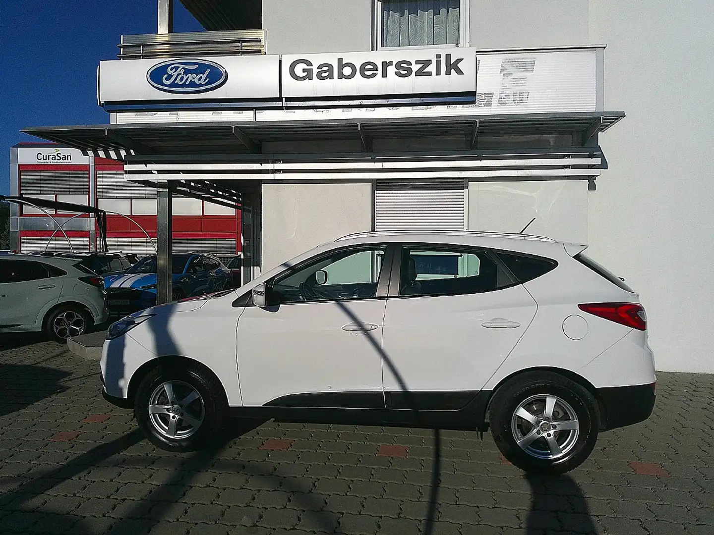 Hyundai iX35 1,7 CRDi Premium Weiß - 2