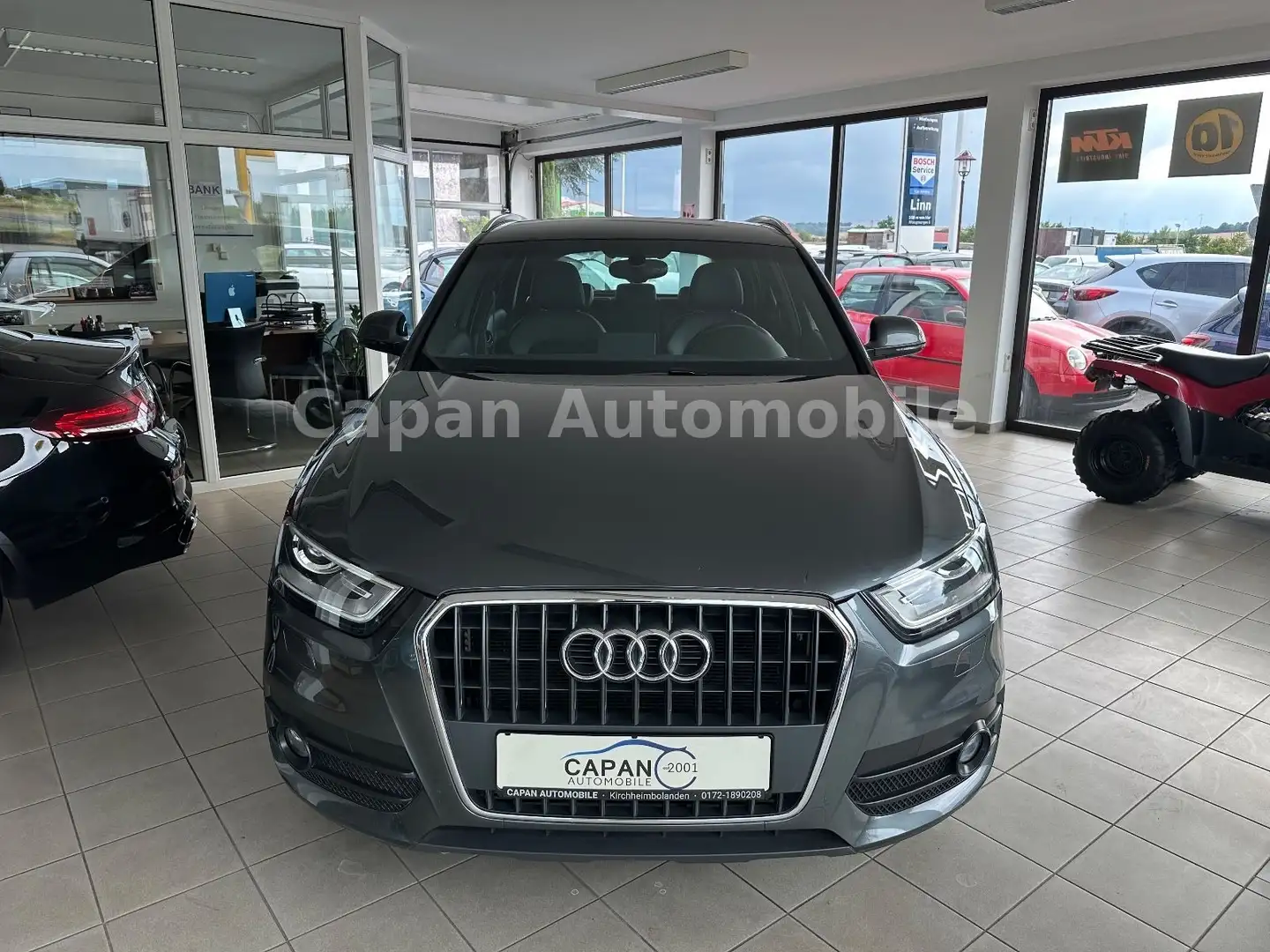 Audi Q3 2.0 TDI S-LINE/Scheckheft/Xenon/Leder/AHK/EU5 Grau - 2
