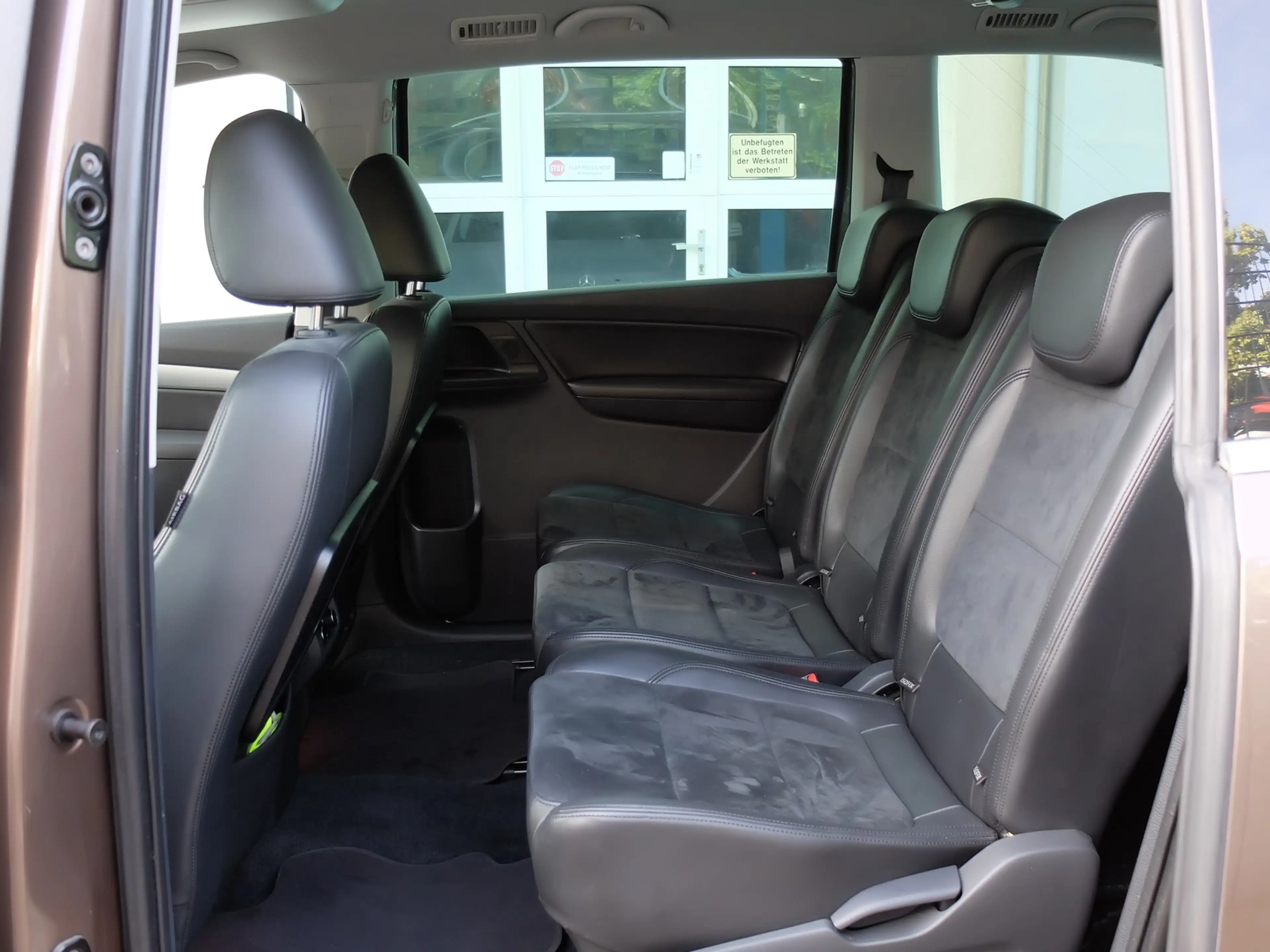 Volkswagen Sharan 2.0 TDI Highline Scheckheftgepflegt — photo 13