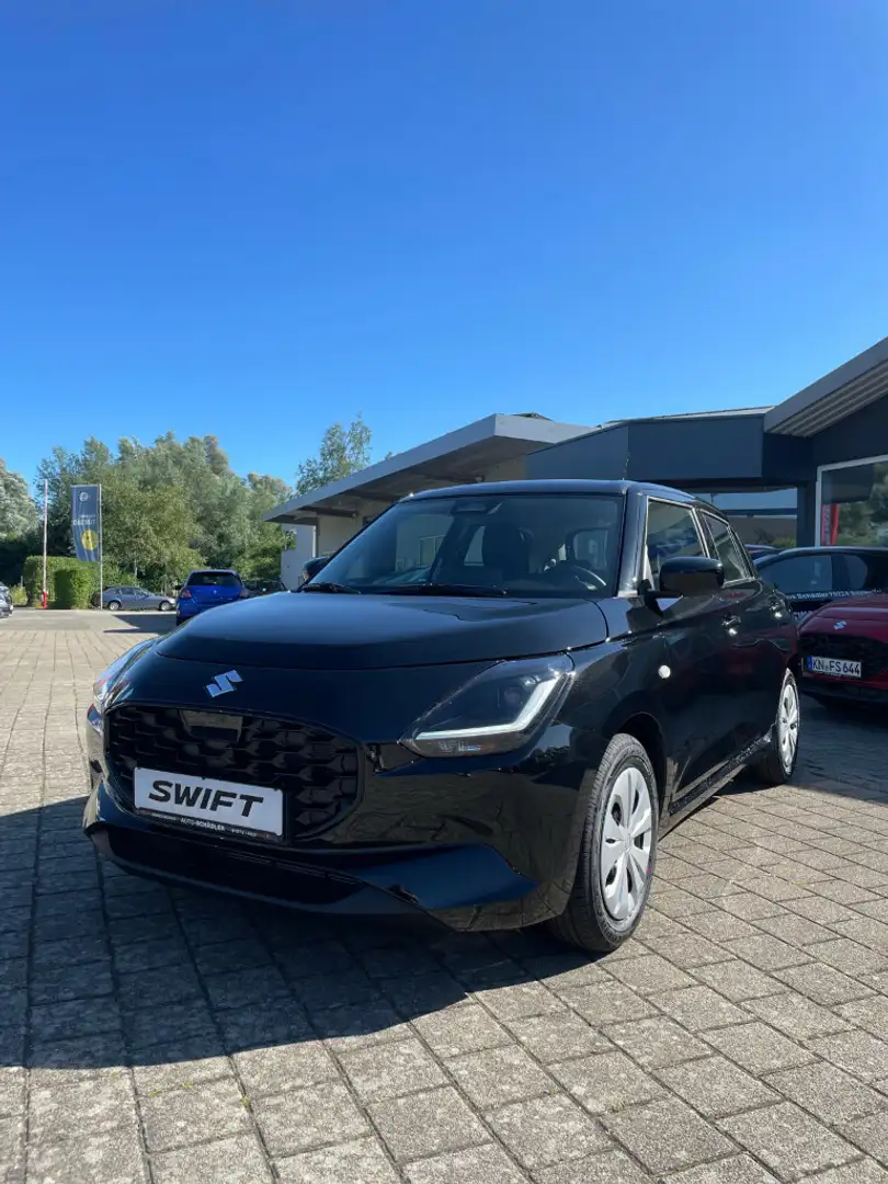 Suzuki Swift 1.2 Dualjet Hybrid 61 kW Club Noir - 2