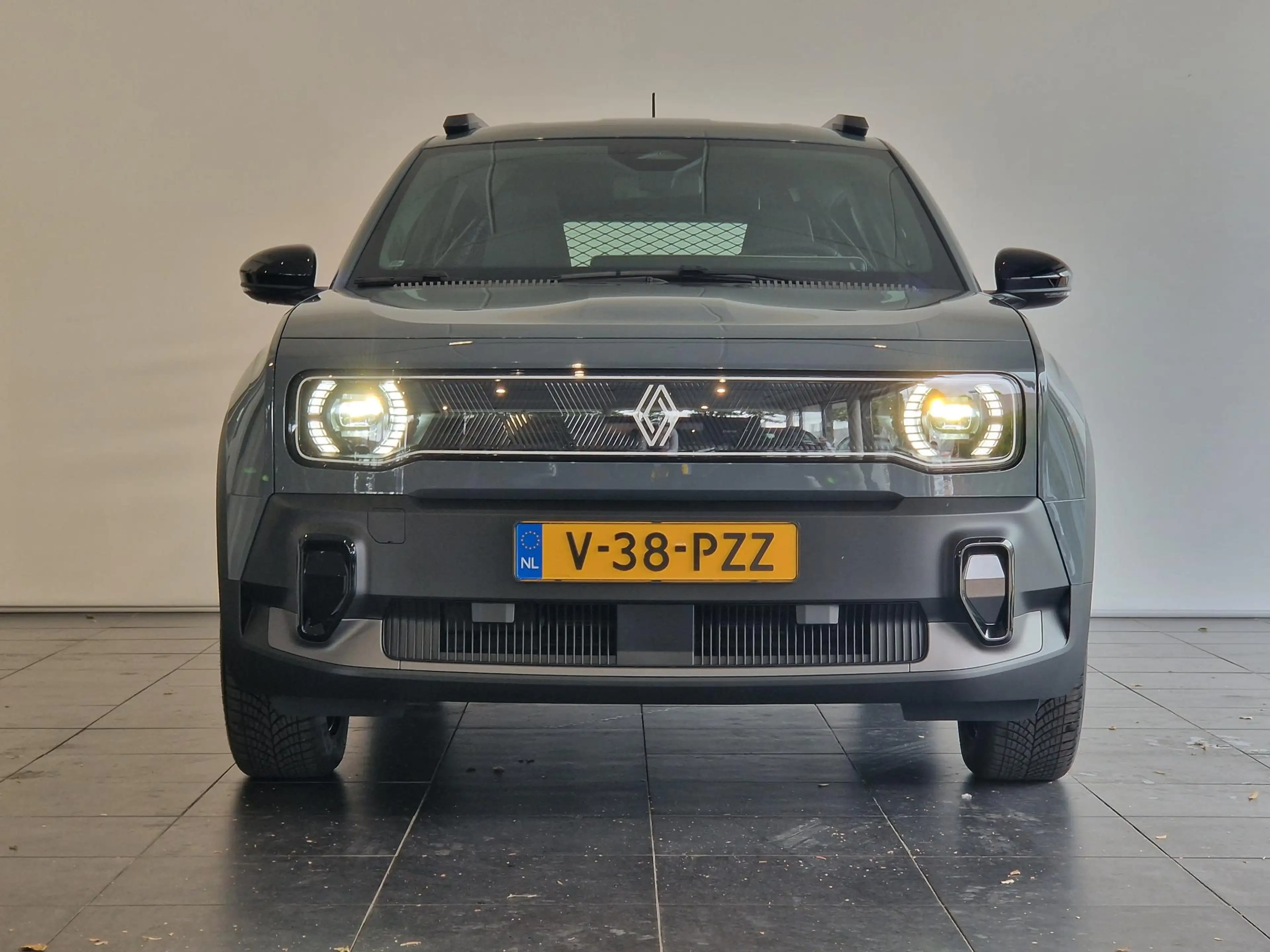 Renault R 4 comfort range evolution 52 kWh | ACHTERUITRIJCAMER — photo 18