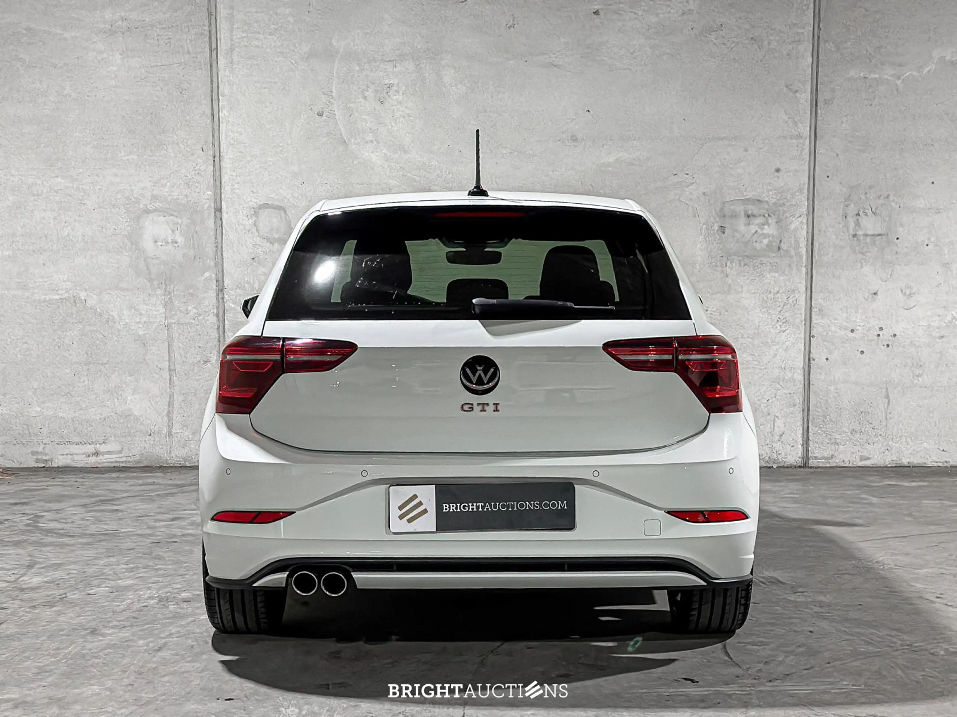 Volkswagen Polo GTI 2.0 TSI — photo 15