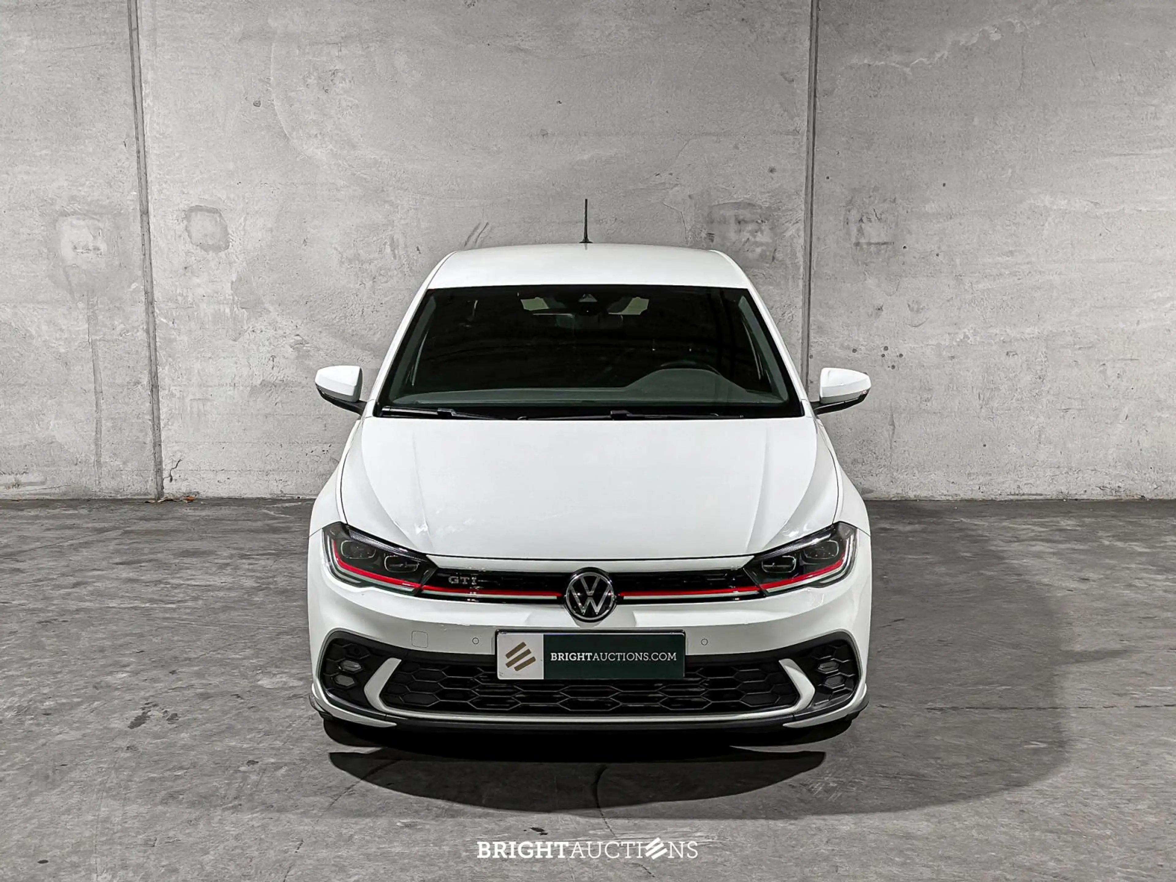 Volkswagen Polo GTI 2.0 TSI — photo 6