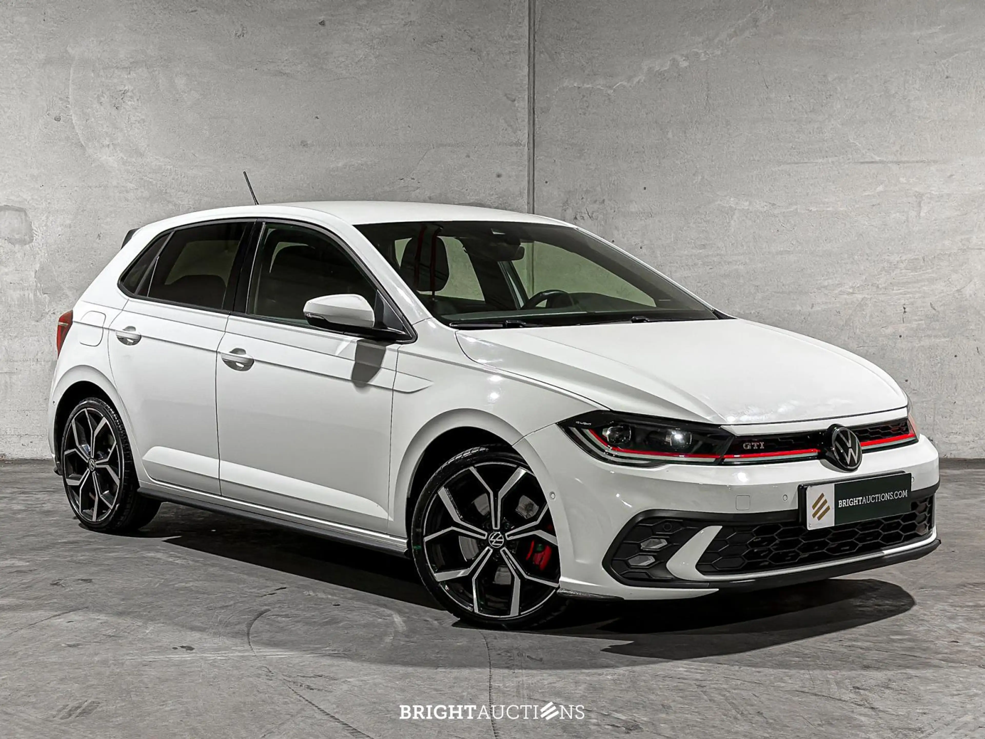 Volkswagen Polo GTI 2.0 TSI — photo 9