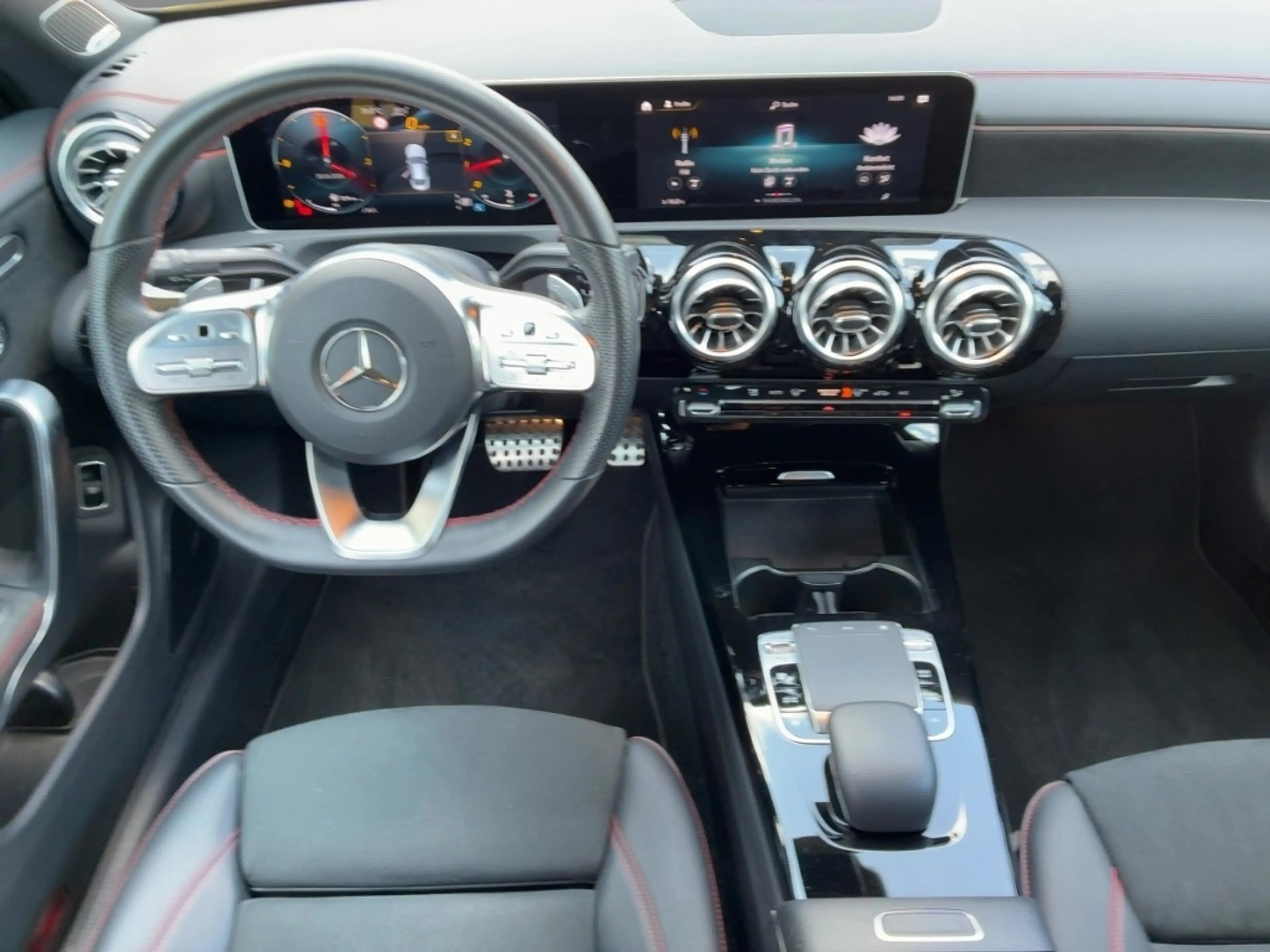 Mercedes-Benz CLA 220 Burmester LED Navi ACC 360°Kamera Parklenka. — photo 8