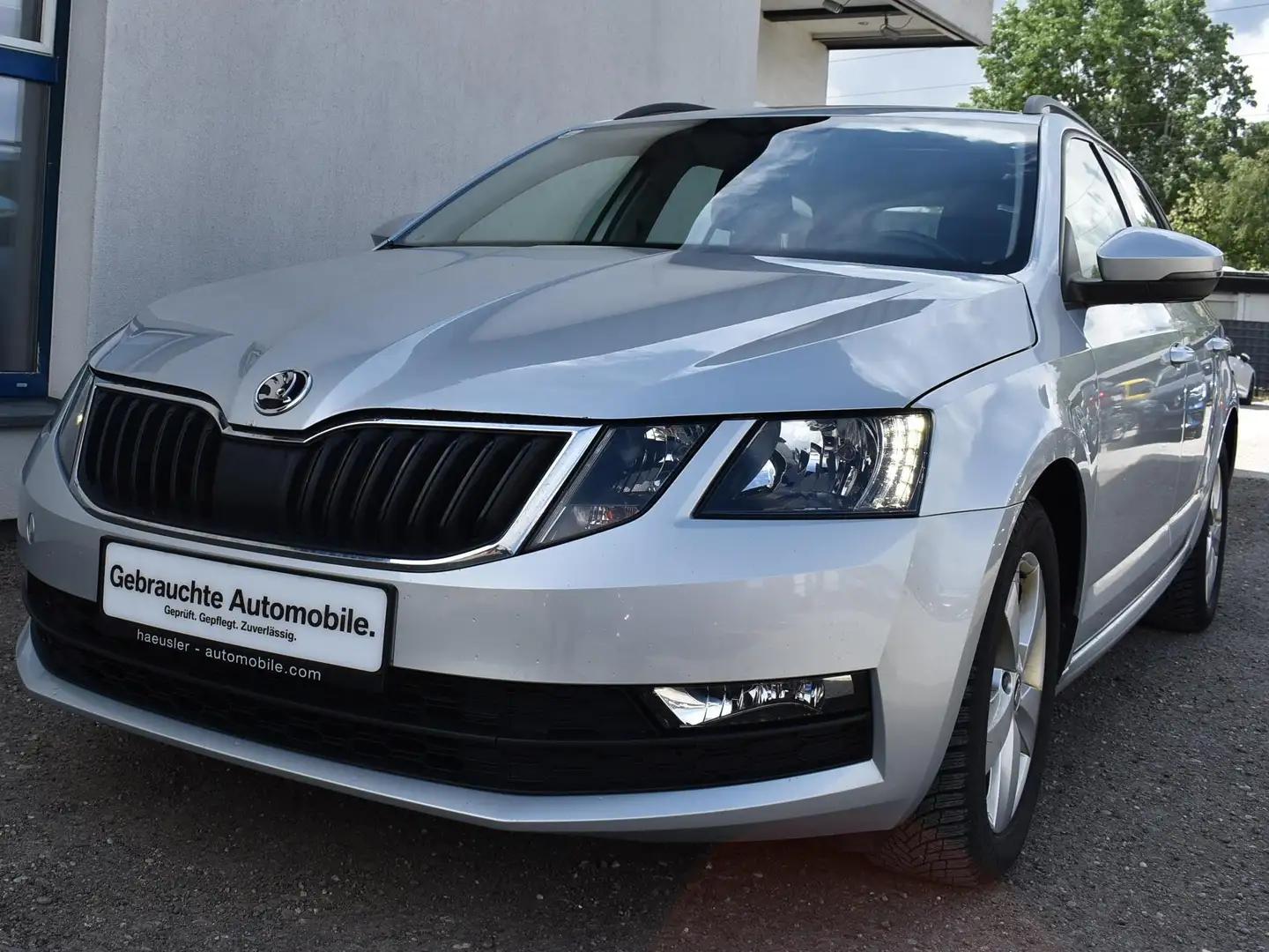 Skoda Octavia Ambition Limited Grau - 1
