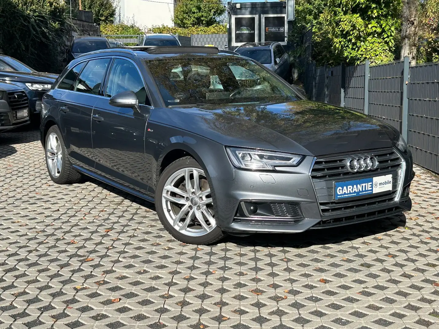 Audi A4 Avant Sport Gris - 2