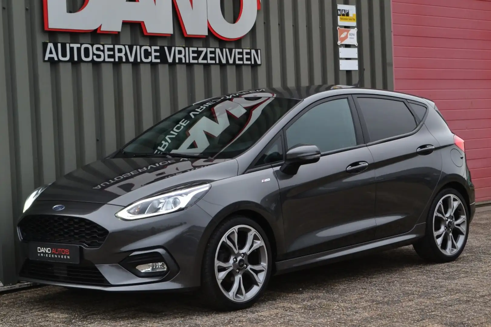 Ford Fiesta 1.0 EcoB. 125PK ST-Line Navi/LED/Carplay/B&O Gris - 1
