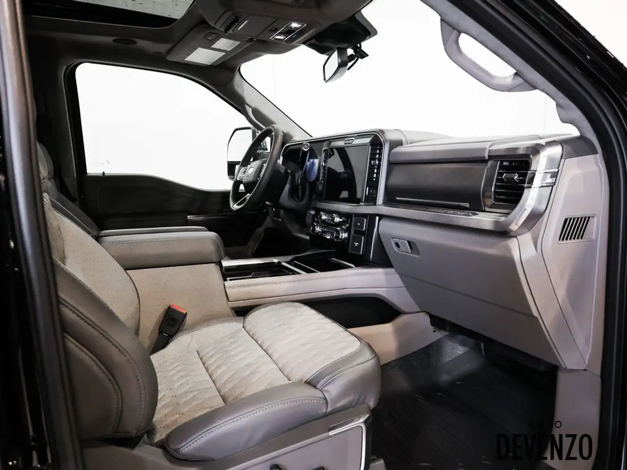 Ford F-450 Super Duty снимка Ford F-450 Super Duty