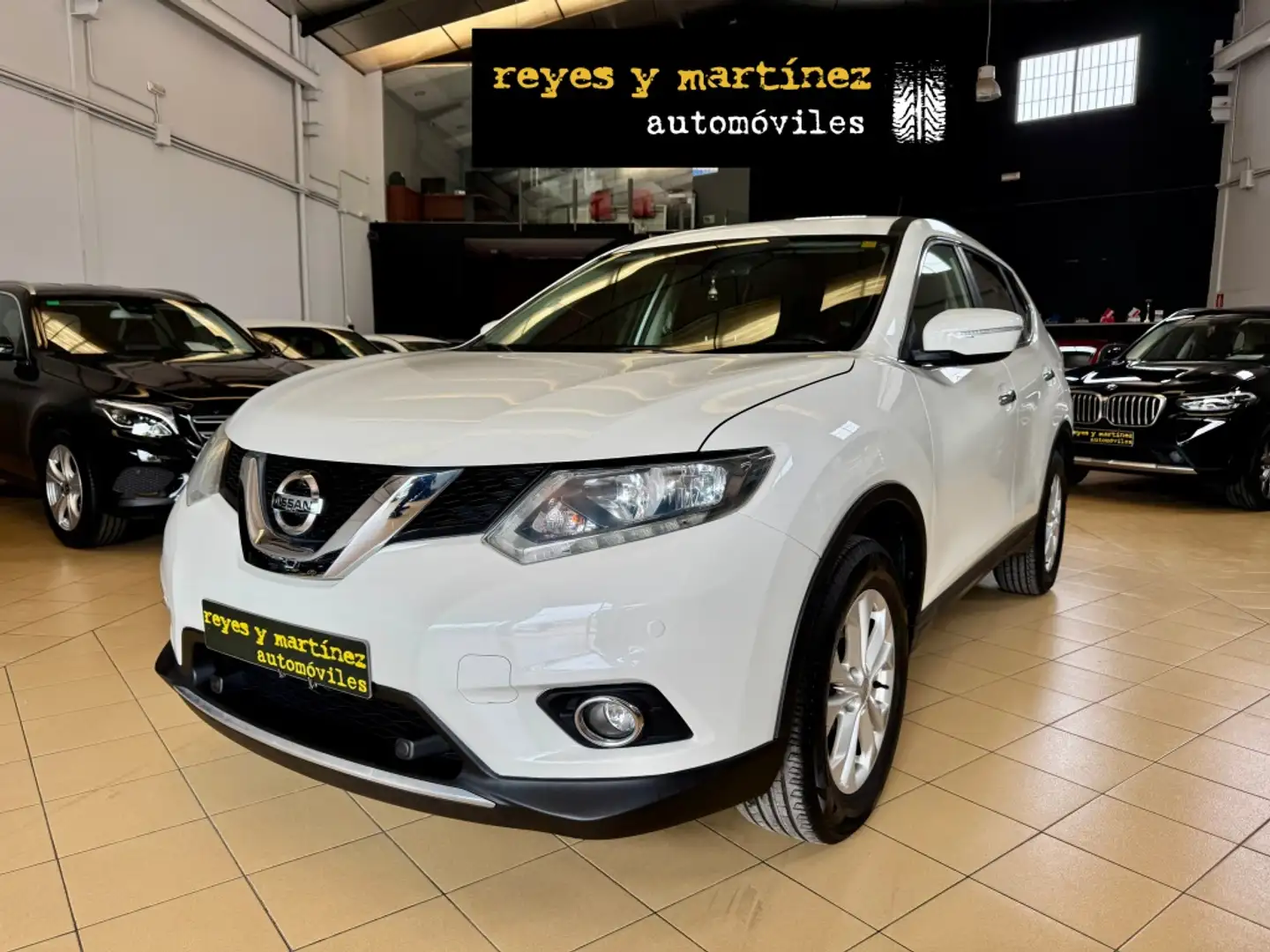 Nissan X-Trail 1.6 dCi Acenta 4x4-i Blanc - 1