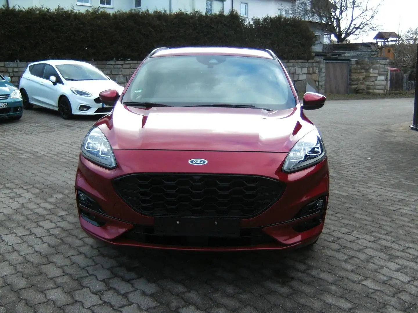 Ford Kuga ST-Line X Rot - 2