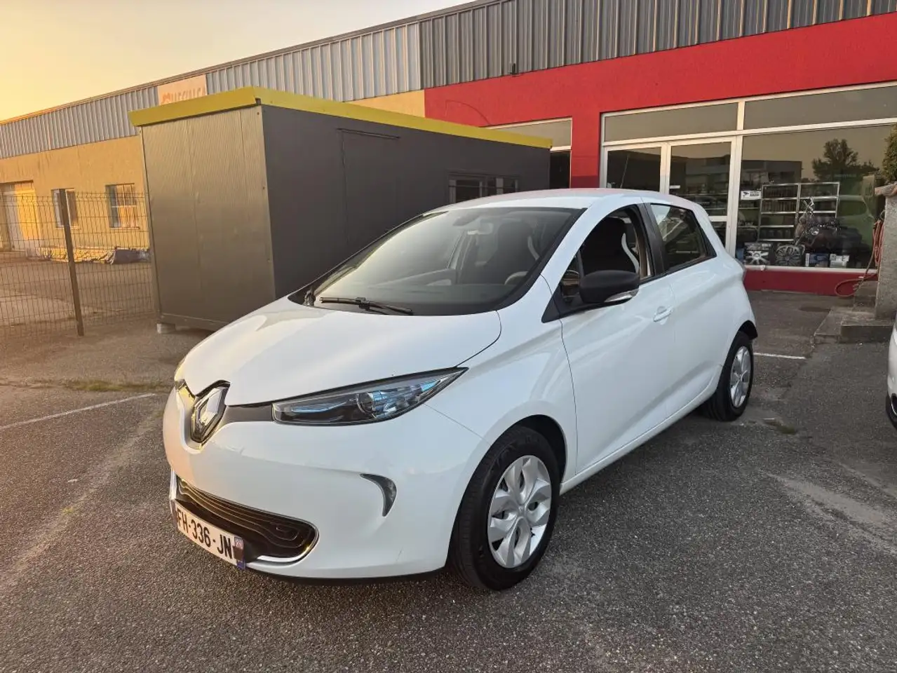 Renault ZOE Zen charge normale R135
