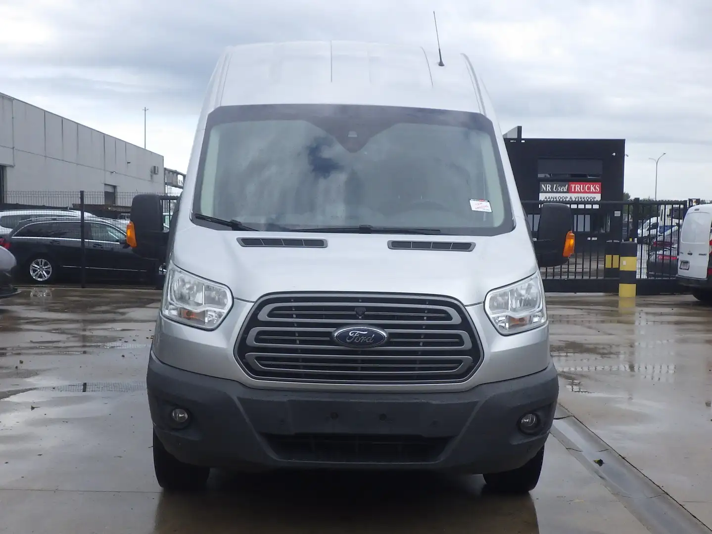 Ford Transit Zilver - 2