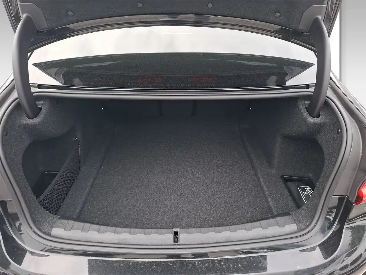 BMW 320 d xDrive Limousine MX (G20) M Sportpaket DAB 12