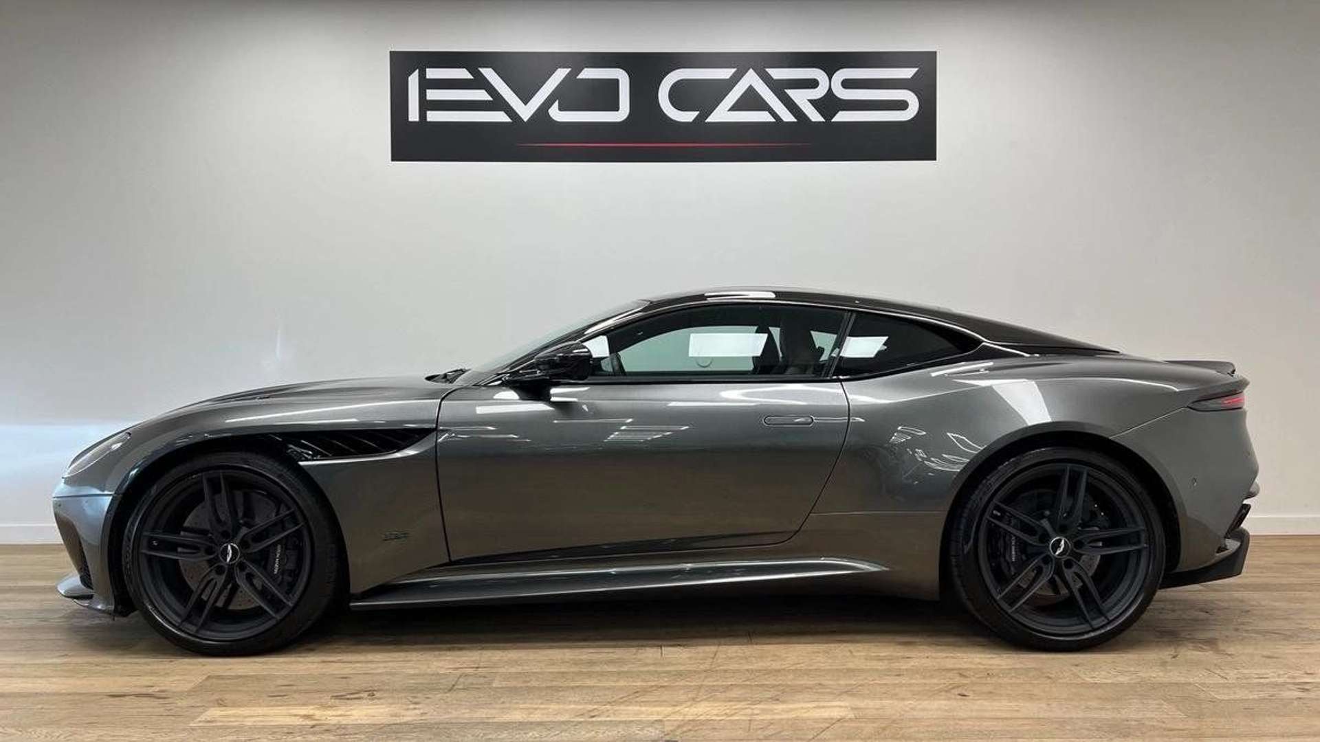 Aston Martin DBS Superleggera V12 5.2 725 Ch Carbone Package -  - Joinsteer - #2