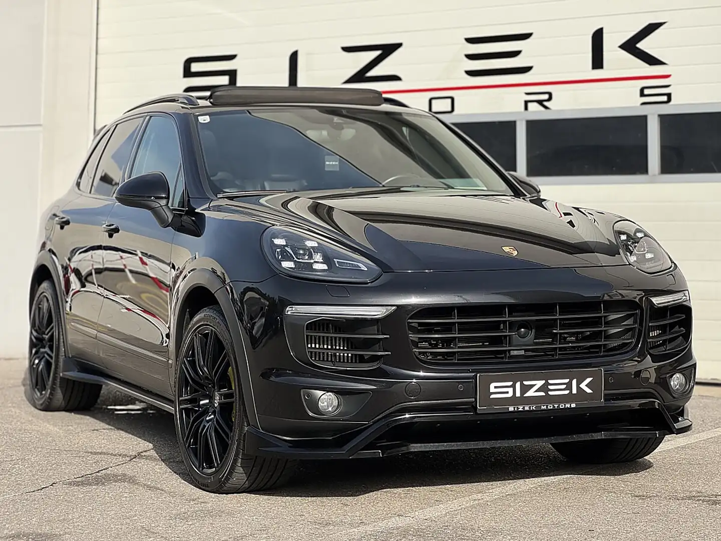 Porsche Cayenne II 3,0 Aut.|FACELIFT|LED|PANO|BOSE|MEMORY Schwarz - 2