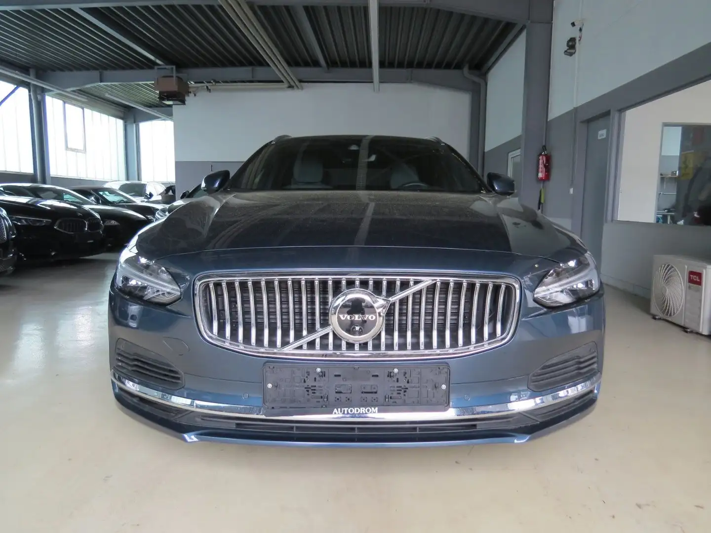 Volvo V90 Inscription Recharge Plug-In+Head-Up+360° Blauw - 2
