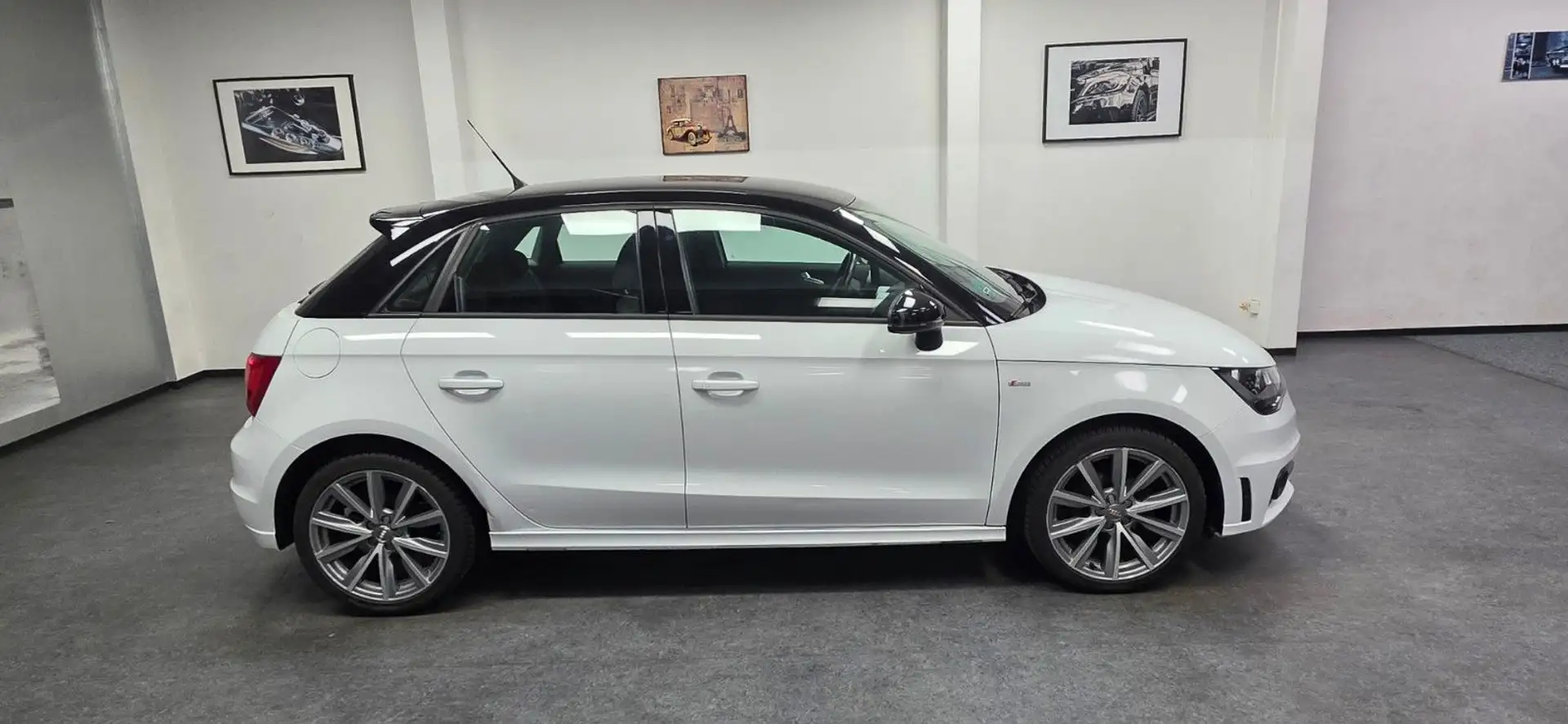 Audi A1 1.2 admired PDC Navi 88.000 km TÜV 01/2028 Weiß - 1