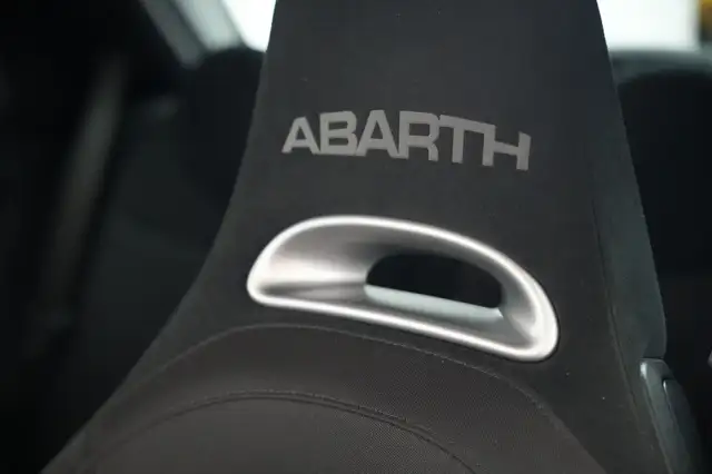 Fiat 500 view 15