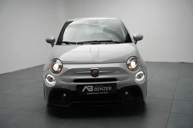 Fiat 500 view 3