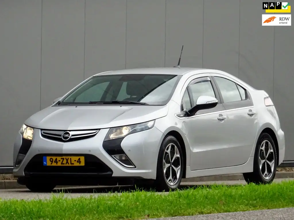 Opel Ampera 2013 из Европы — купить под ключ
