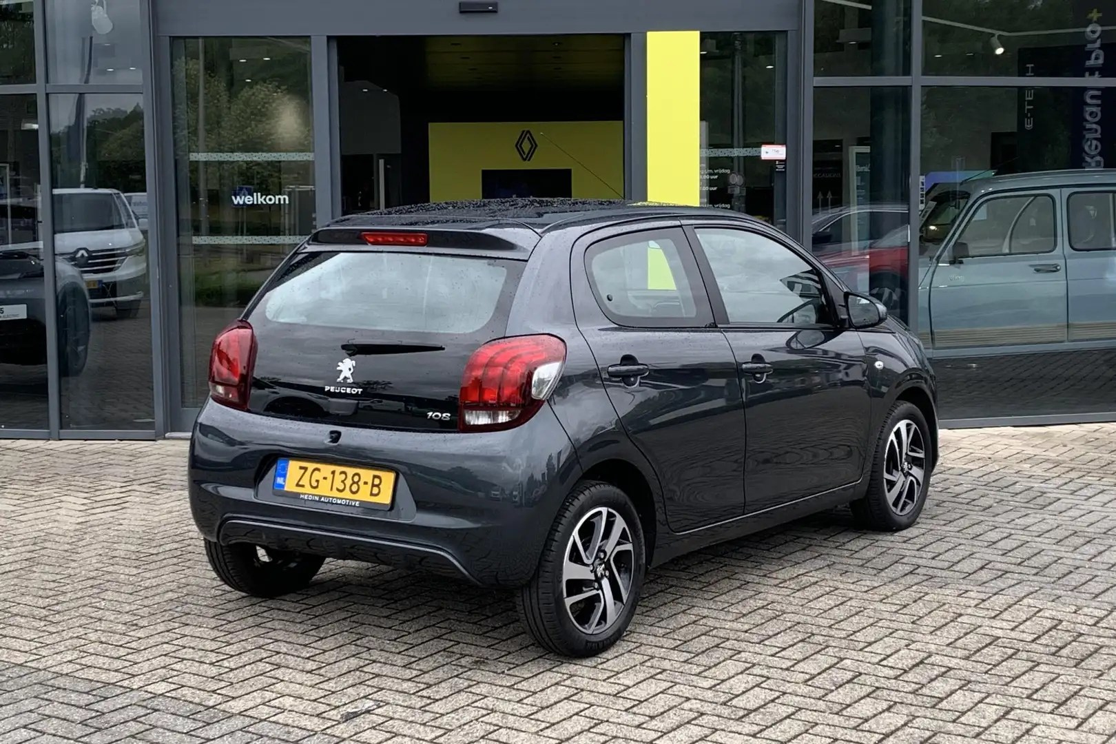 Peugeot 108 1.0 e-VTi Allure Automaat | Airco | Apple carplay/ Grigio - 2
