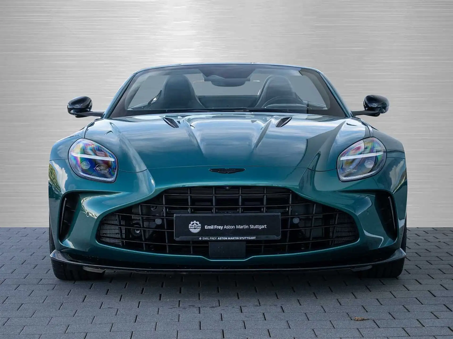 애스턴마틴 밴티지 V8 Coupe 2026 청록 사진 4