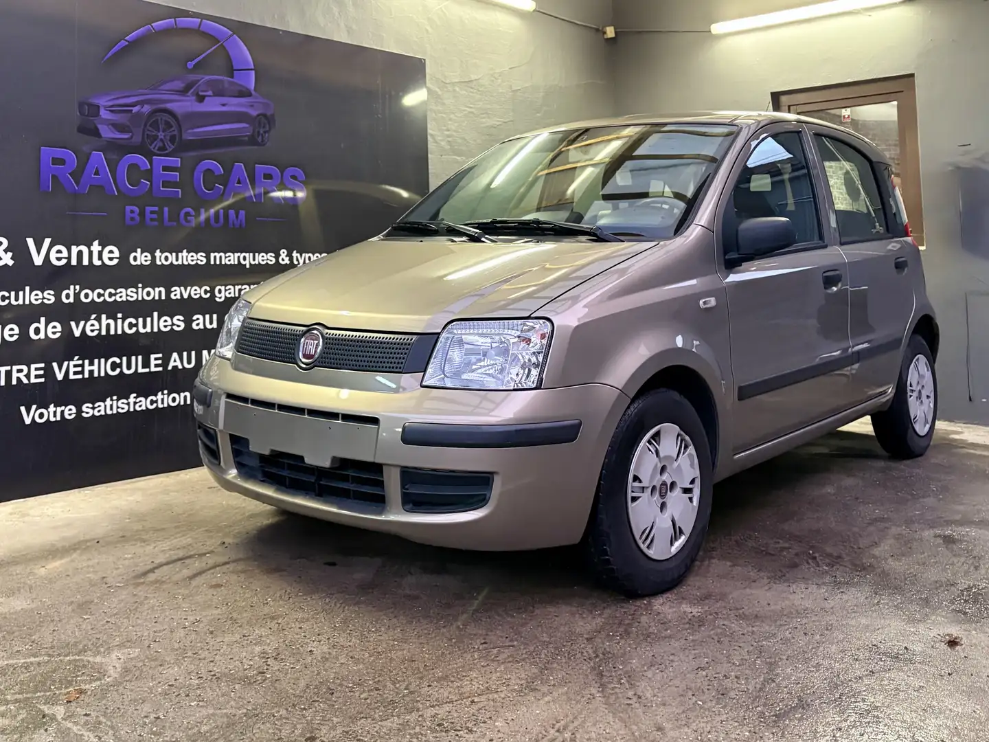 Fiat Panda 1.1i 8v 77000KM!excellant état/jusqu'à 2030 Gris - 1