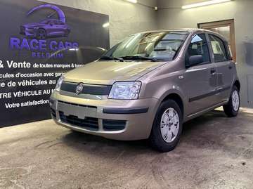 1.1i 8v 77000KM!excellant état/jusqu'à 2030