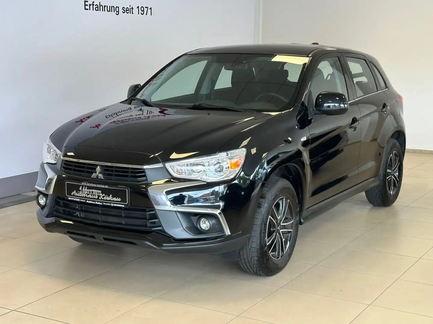 Mitsubishi ASX 1.6 2WD Edition 100 Noir - 2