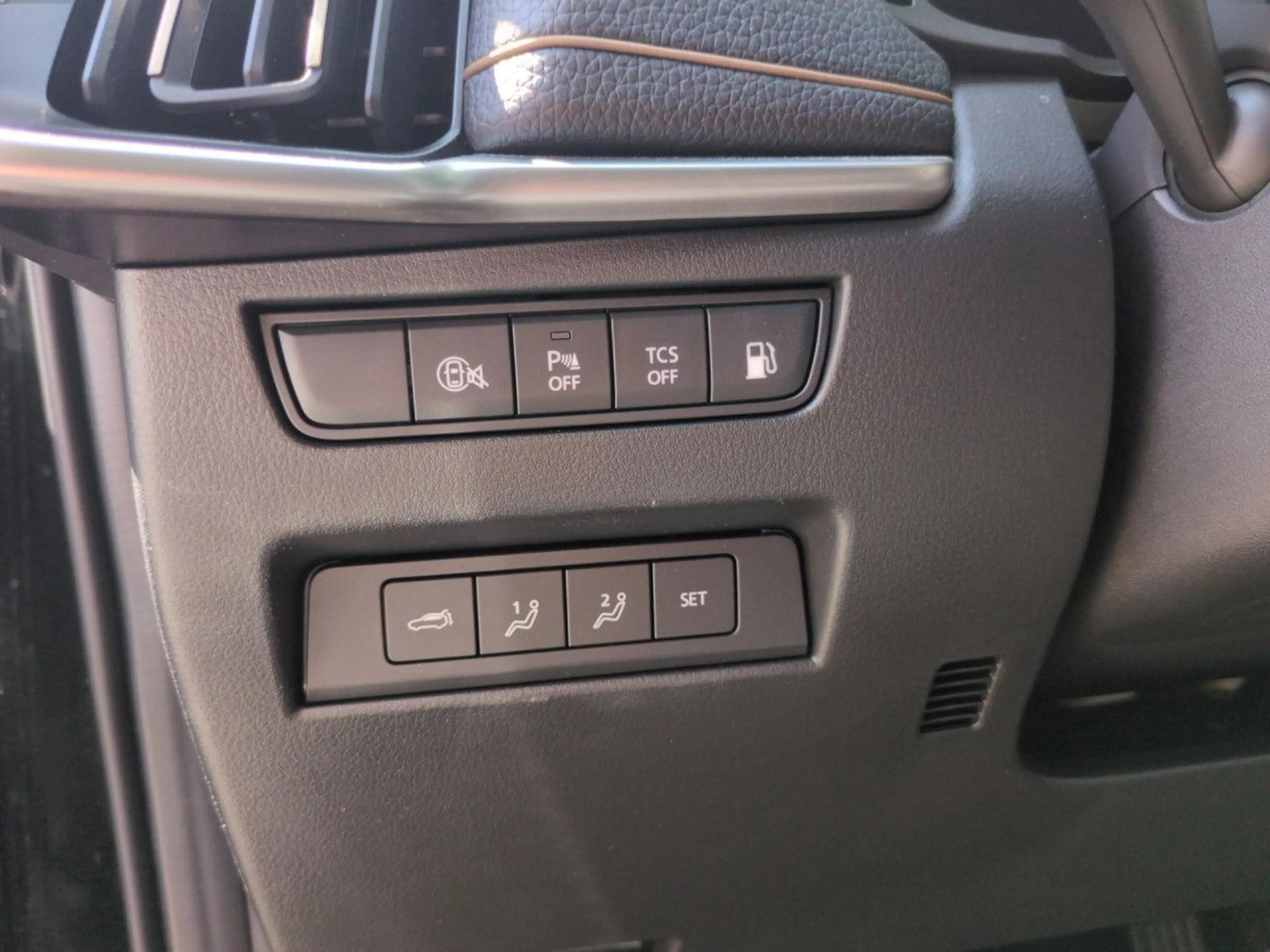 Mazda CX-60 2.5 e-SKYACTIV PHEV Homura AWD Plug-In-Hybri — photo 12