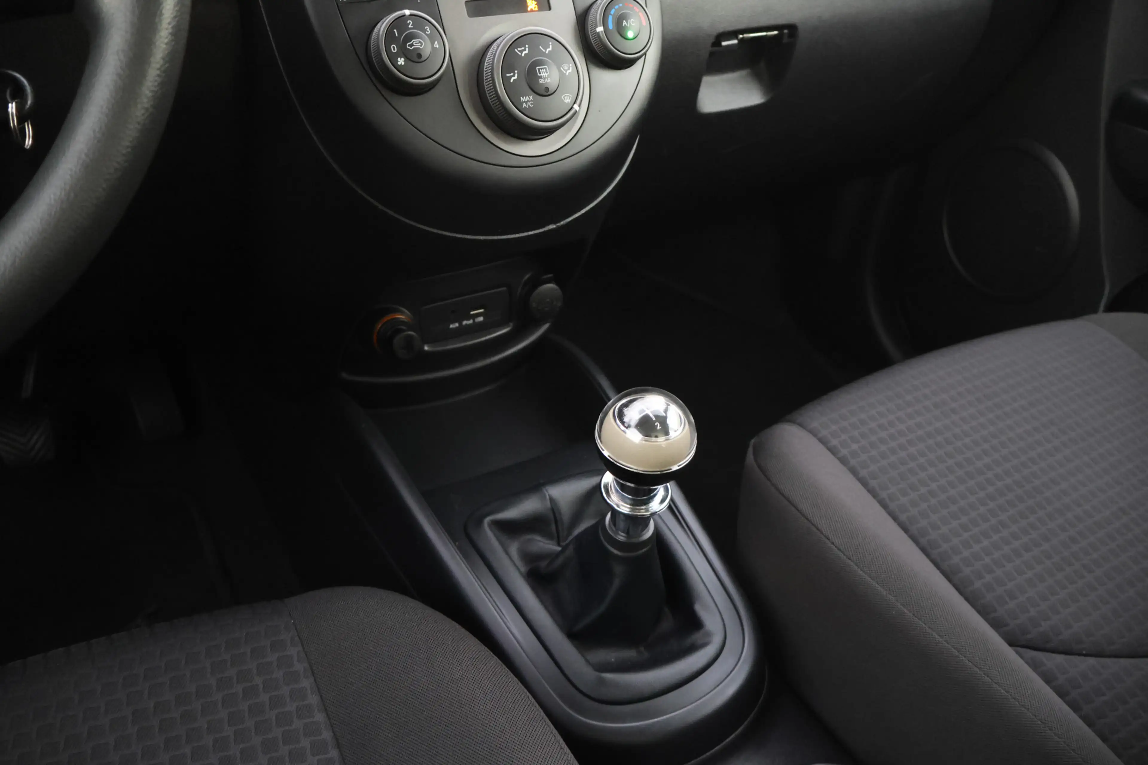 Kia Soul 1.6 X-pect Cool AIRCO | CENTR VERGR. | AFNEEMBARE — photo 18
