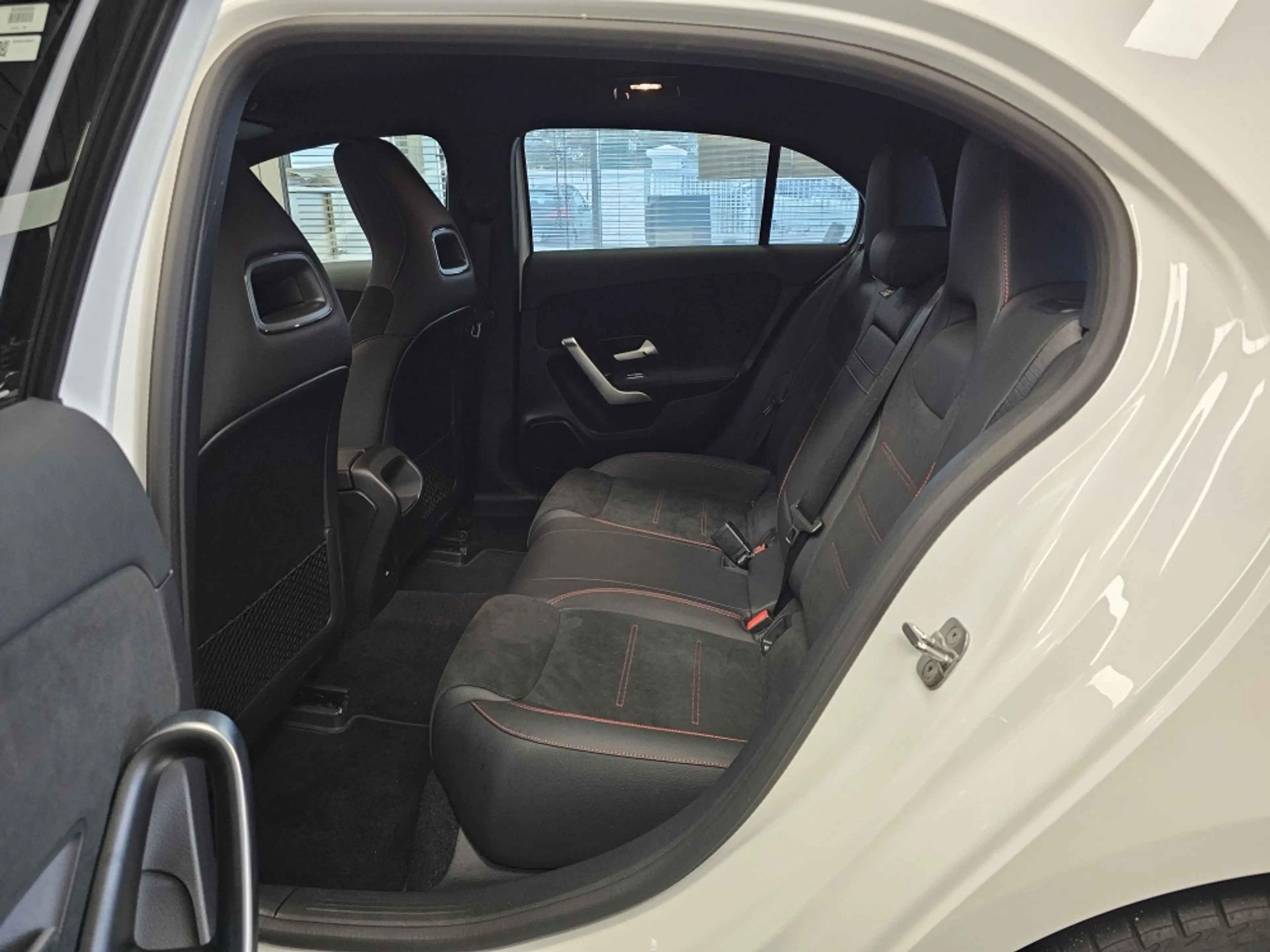 Mercedes-Benz A 250 AMG Advanced Plus Navi,High-LED,Kamera — photo 6