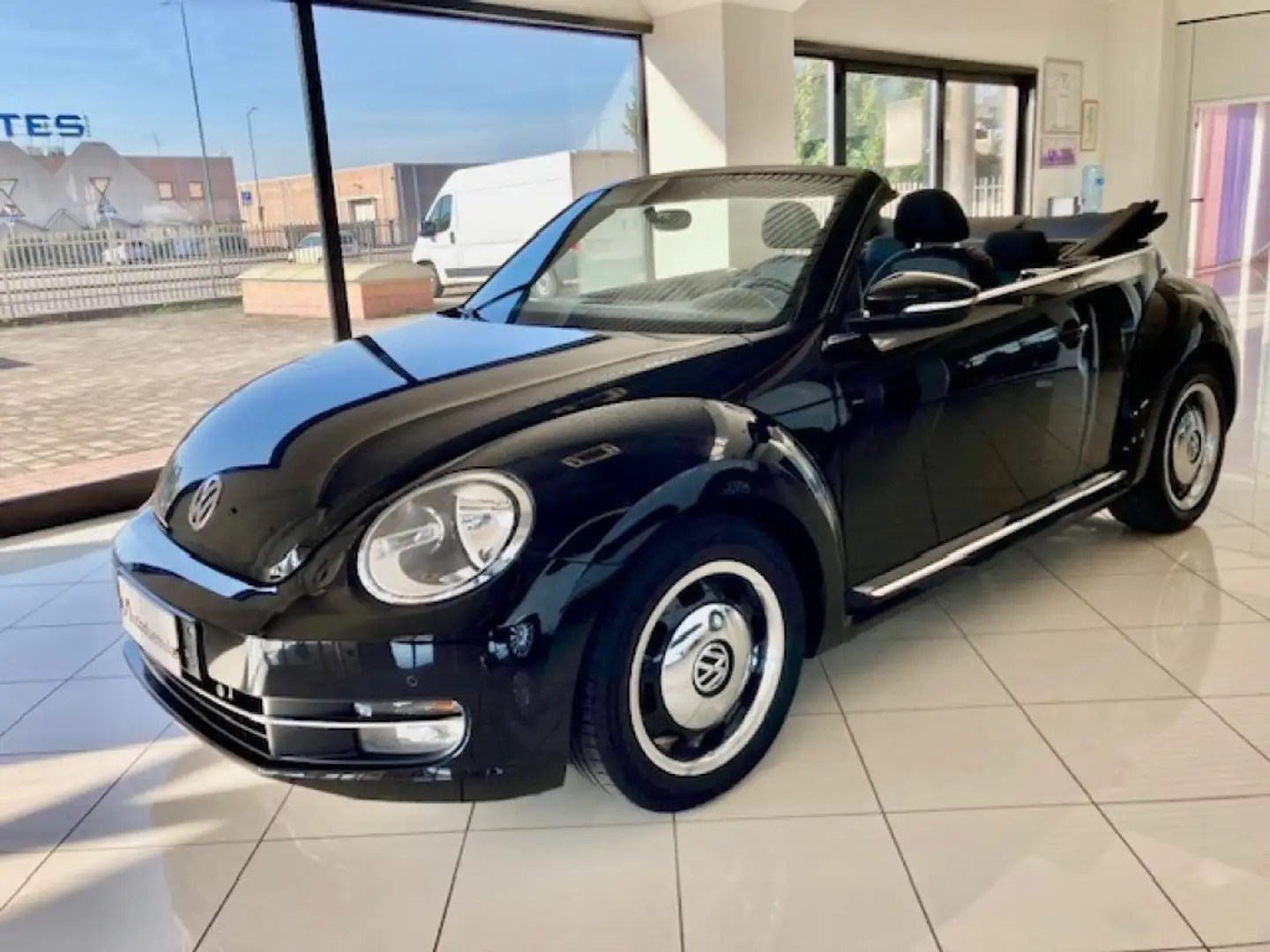 Volkswagen Maggiolino Cabrio 1.2 TSI Design UNICO Prop PREZZO REALE !! Noir - 1