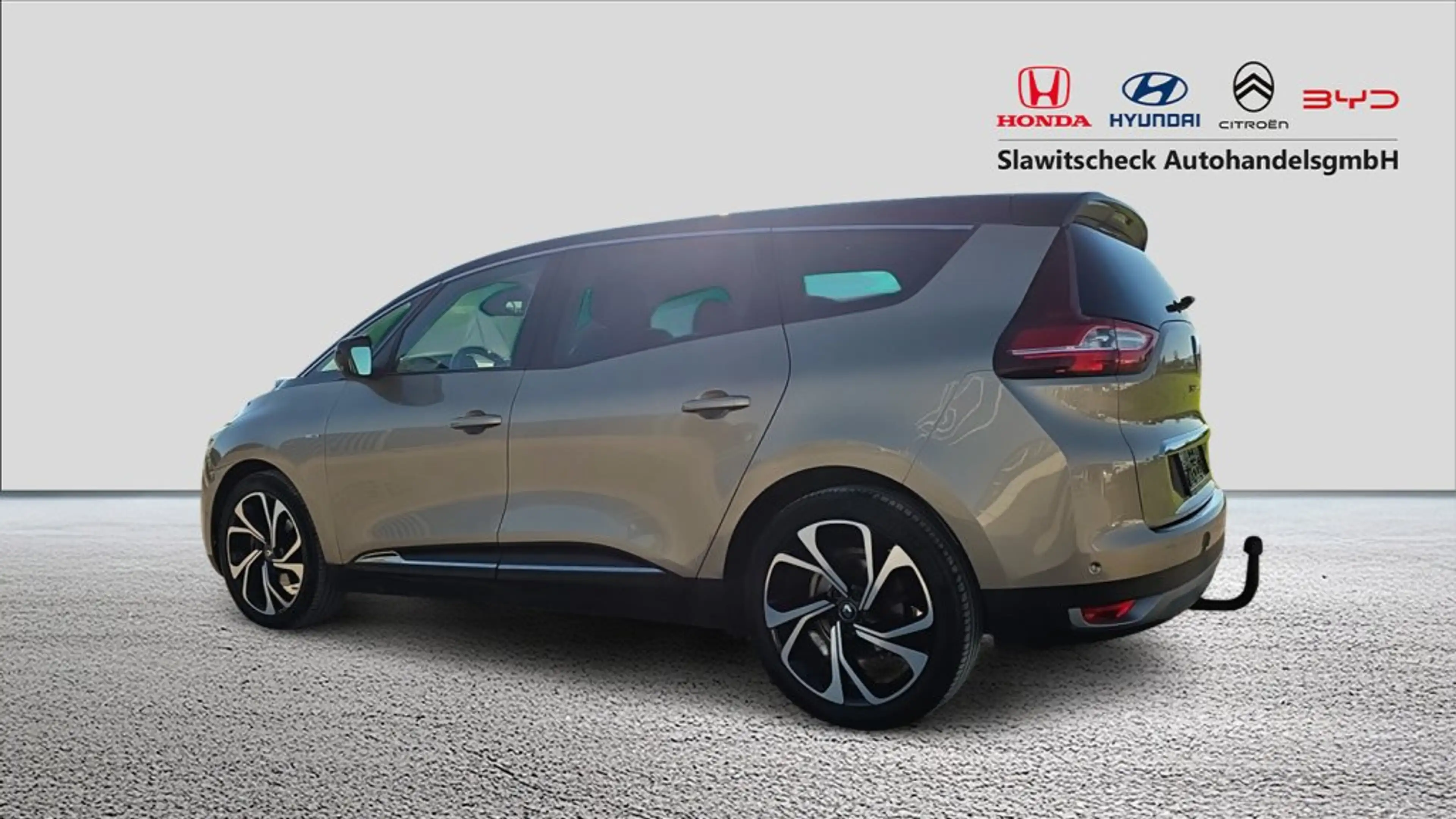 Renault Grand Scenic Grand Scénic Blue dCi 120 EDC BOSE — photo 3