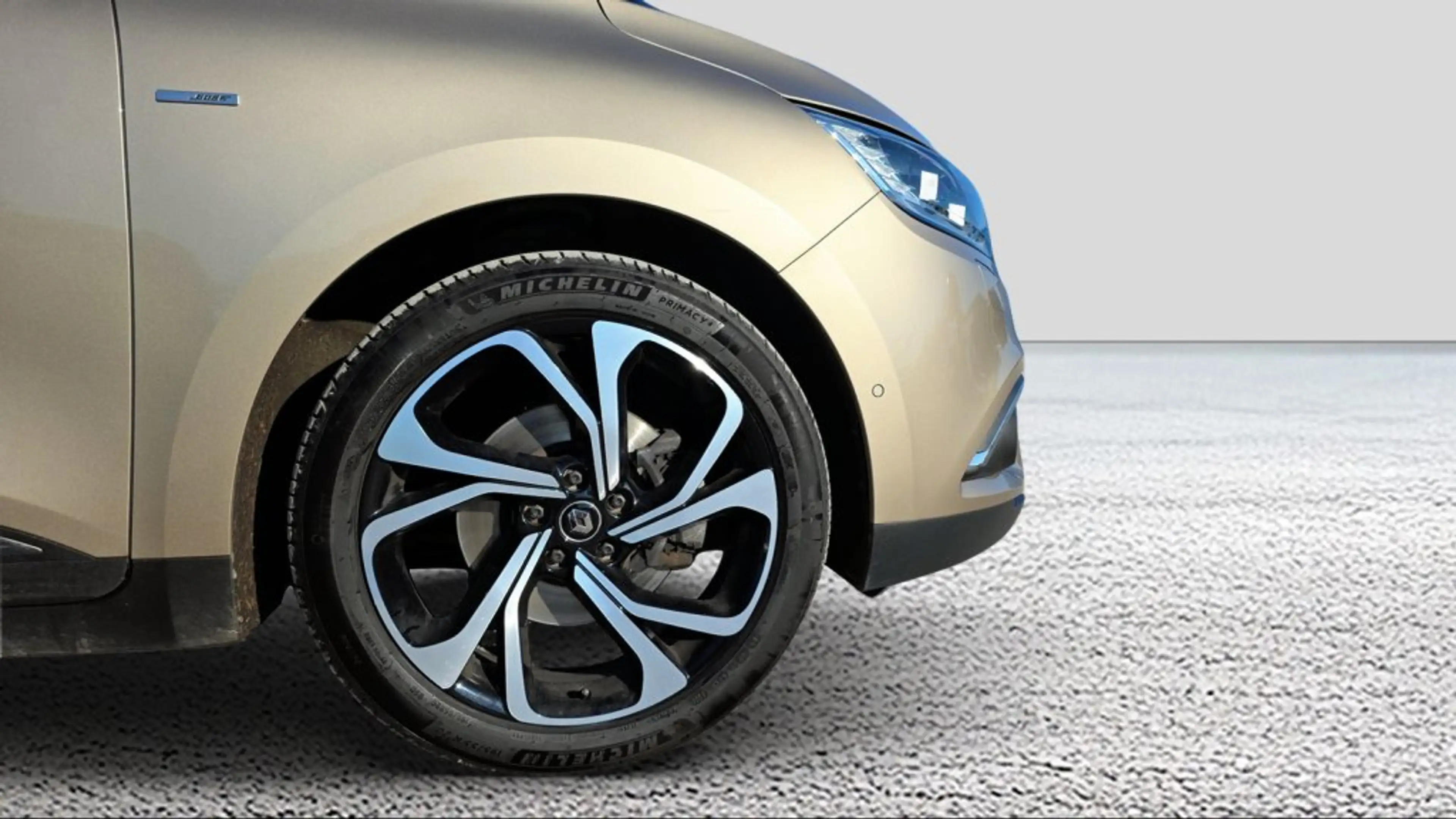 Renault Grand Scenic Grand Scénic Blue dCi 120 EDC BOSE — photo 12