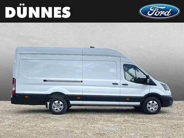 Ford Transit view 6